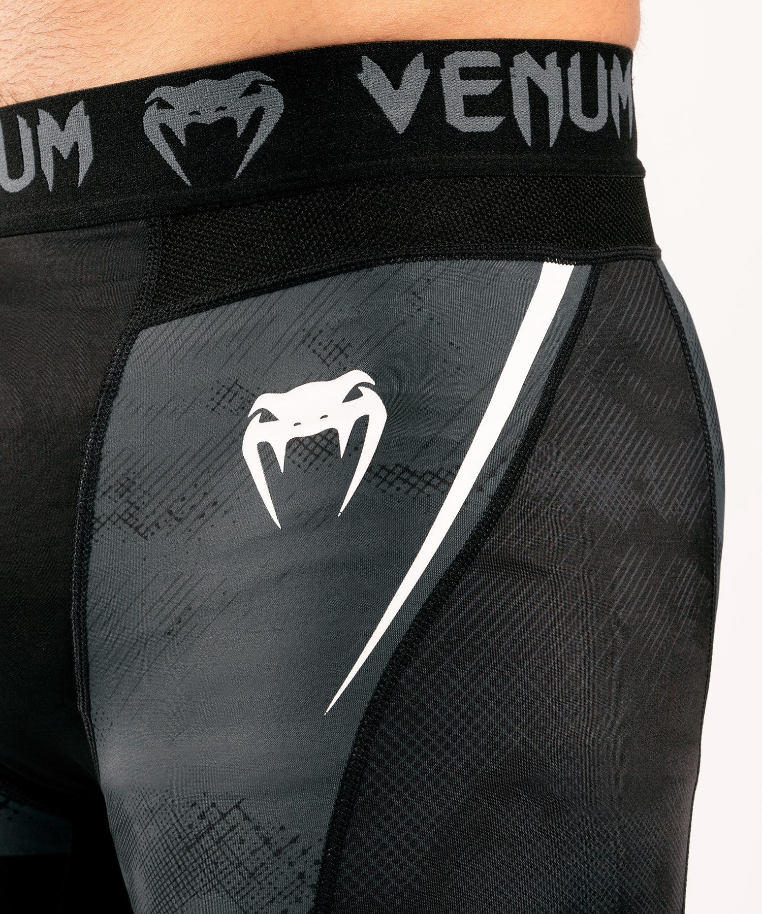 Short de Compression Venum Sky247 - Noir/gris - Image 3
