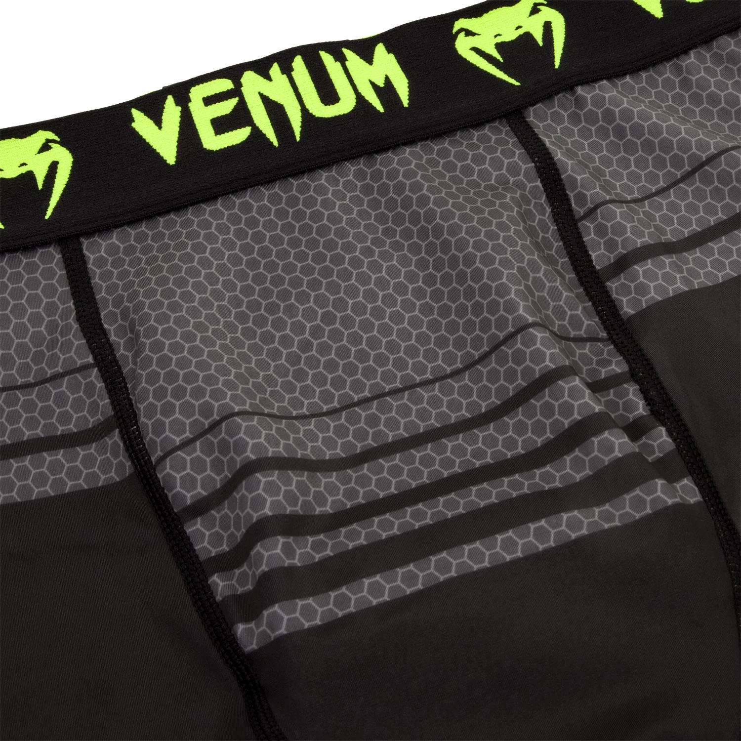 Short de compression Venum Technical 2.0 - Noir/Jaune - Image 5