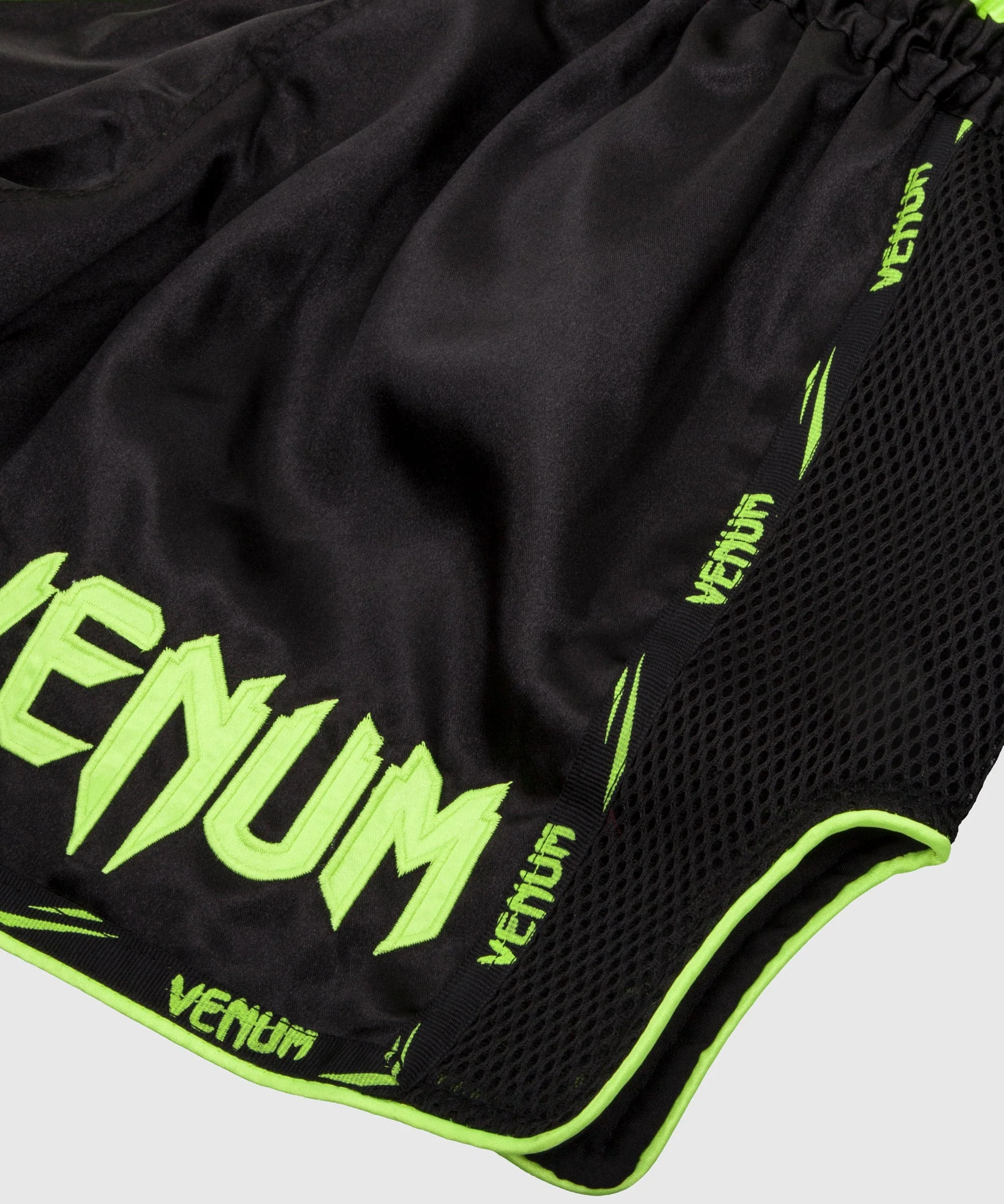 Short de Muay Thai Venum Giant - Image 3