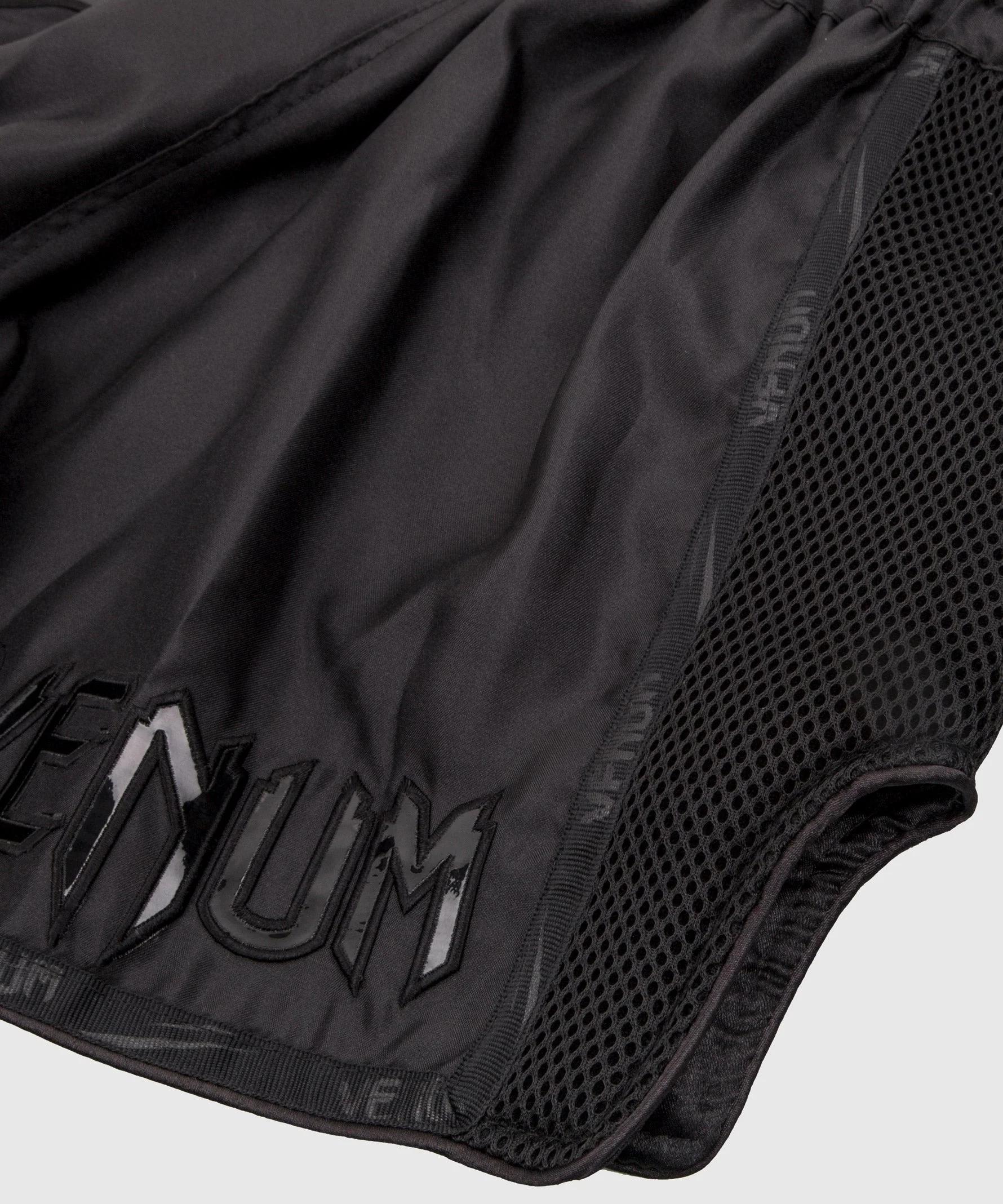 Short de Muay Thai Venum Giant - Image 3