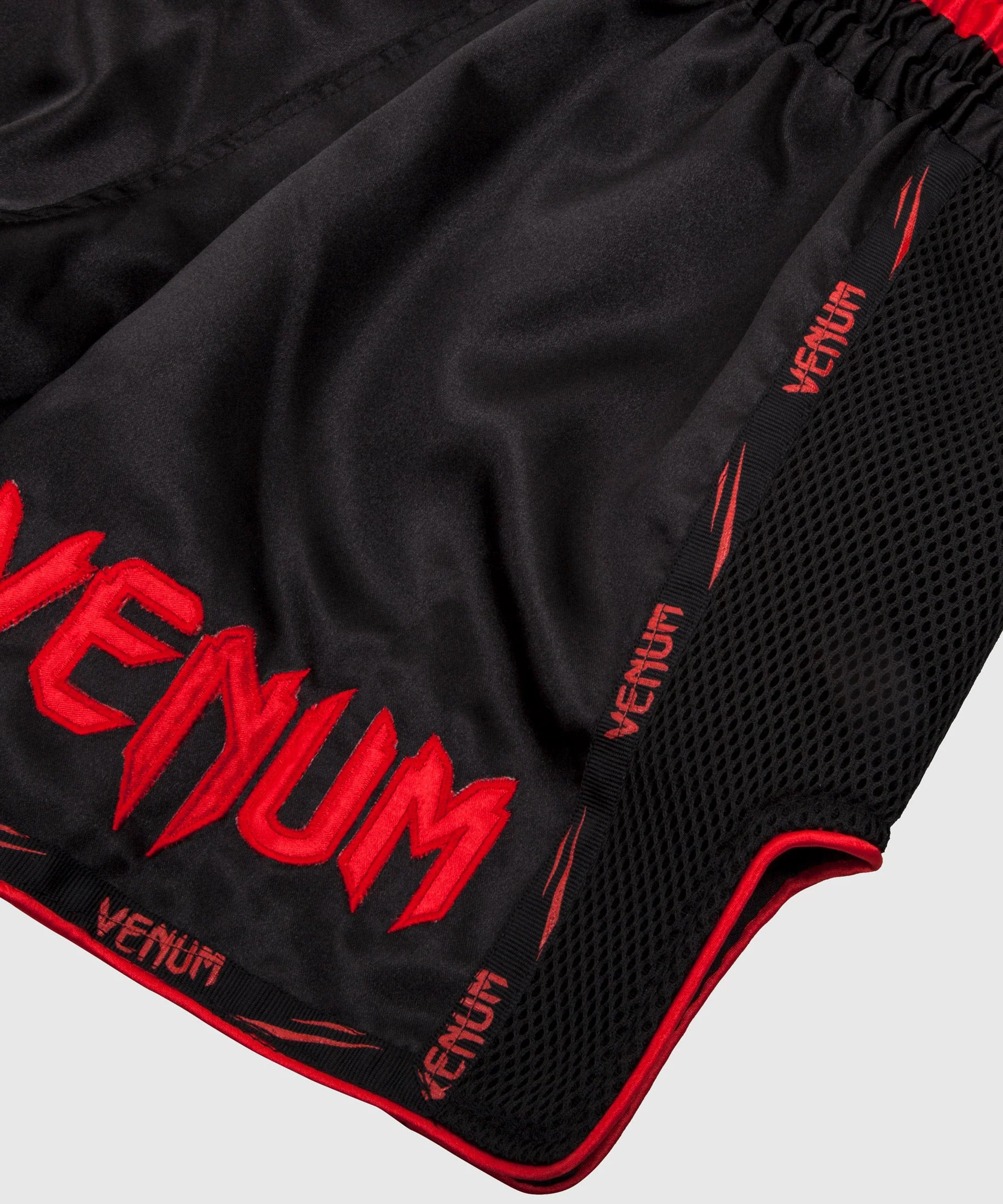 Short de Muay Thai Venum Giant - Image 3