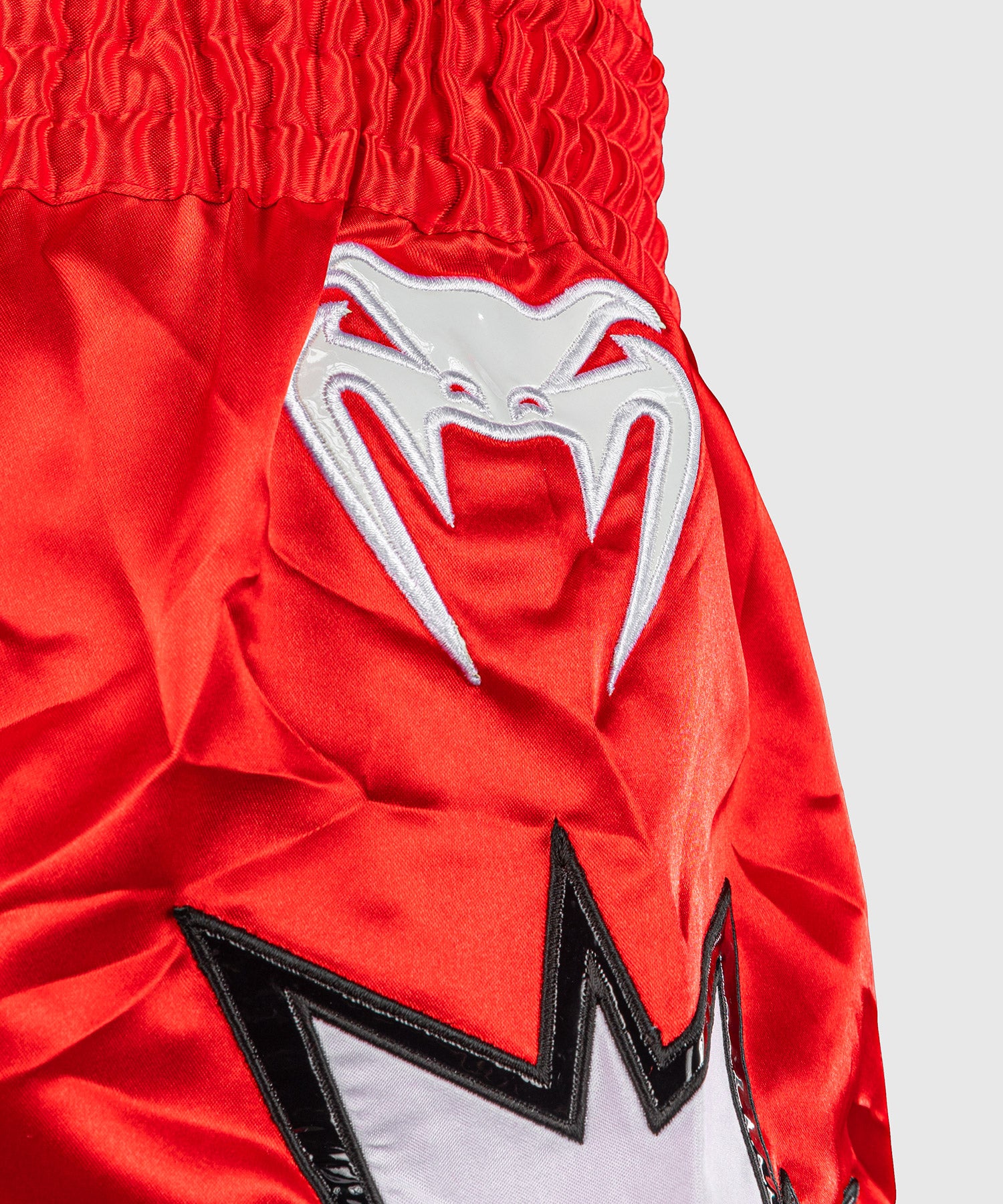 Short de Muay Thai Venum Inferno 2.0 - Rouge/Blanc - Image 5