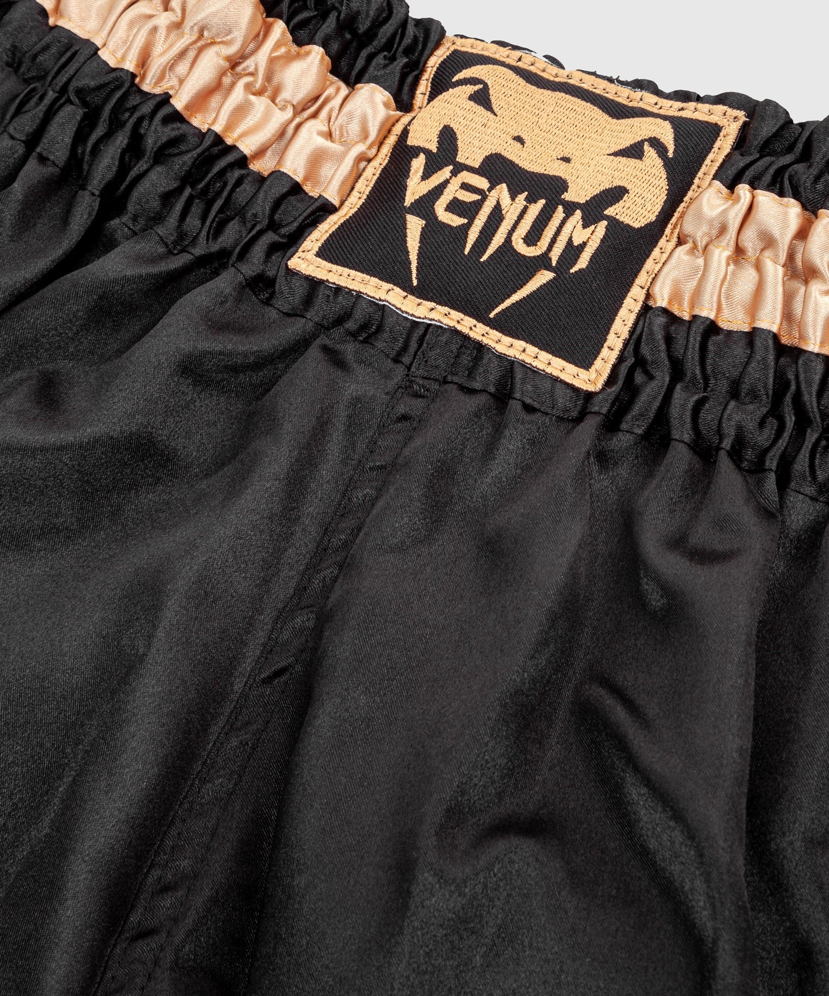 Short de Muay Thaï Venum Petrosyan - Noir/Doré - Image 7