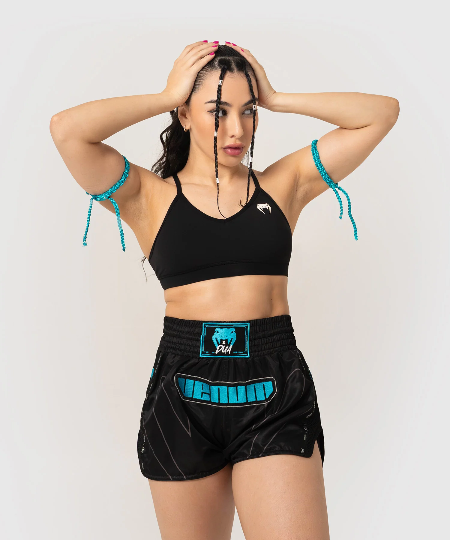 Short de Muay Thai Venum x Dua - Noir/Bleu électrique - Image 5