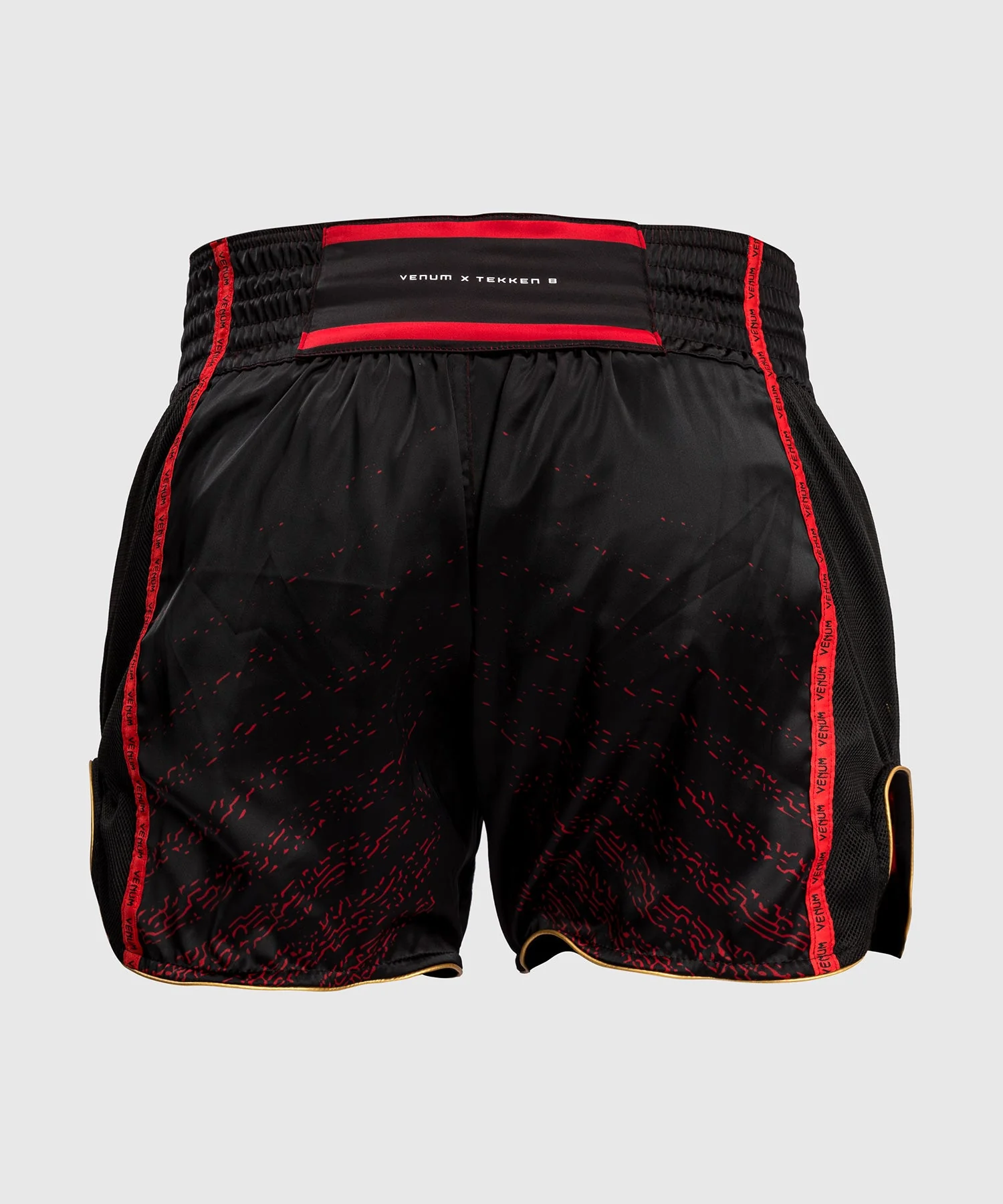 Short de Muay Thai Venum x TEKKEN 8 - Marshall Law - Noir/Rouge/Or - Image 4