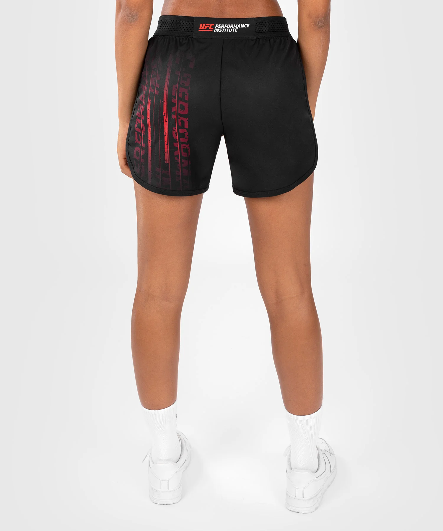 Short de Performance pour Femmes UFC Venum Performance Institute 2.0 - Noir/Rouge - Image 4