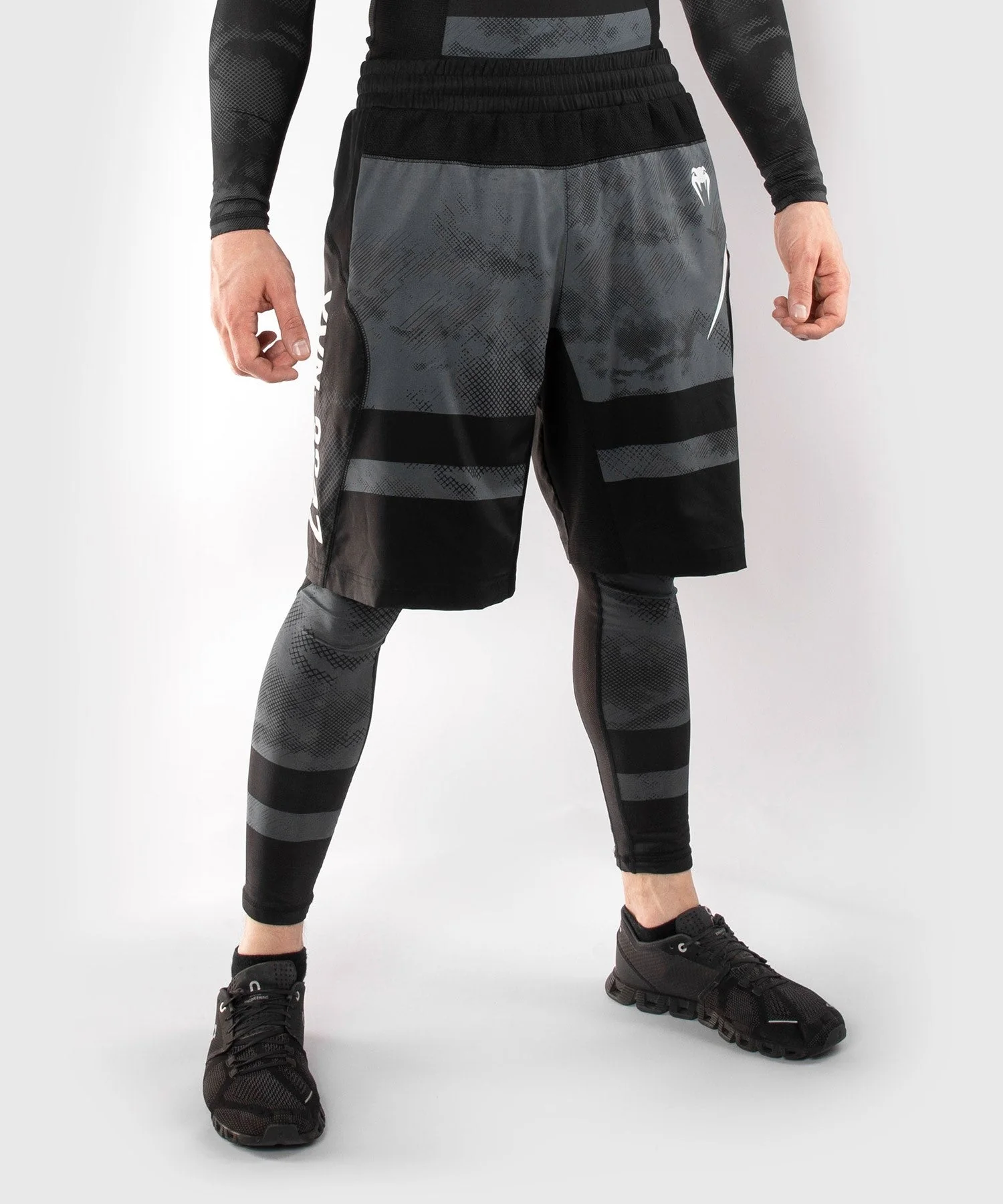 Short de Sport Venum Sky247 - Noir/Gris