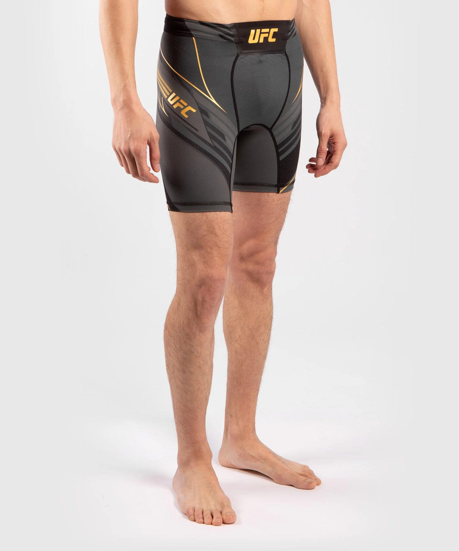 Short de compression pour Hommes UFC Venum Authentic Fight Night - Coupe Courte - Champion - Image 4