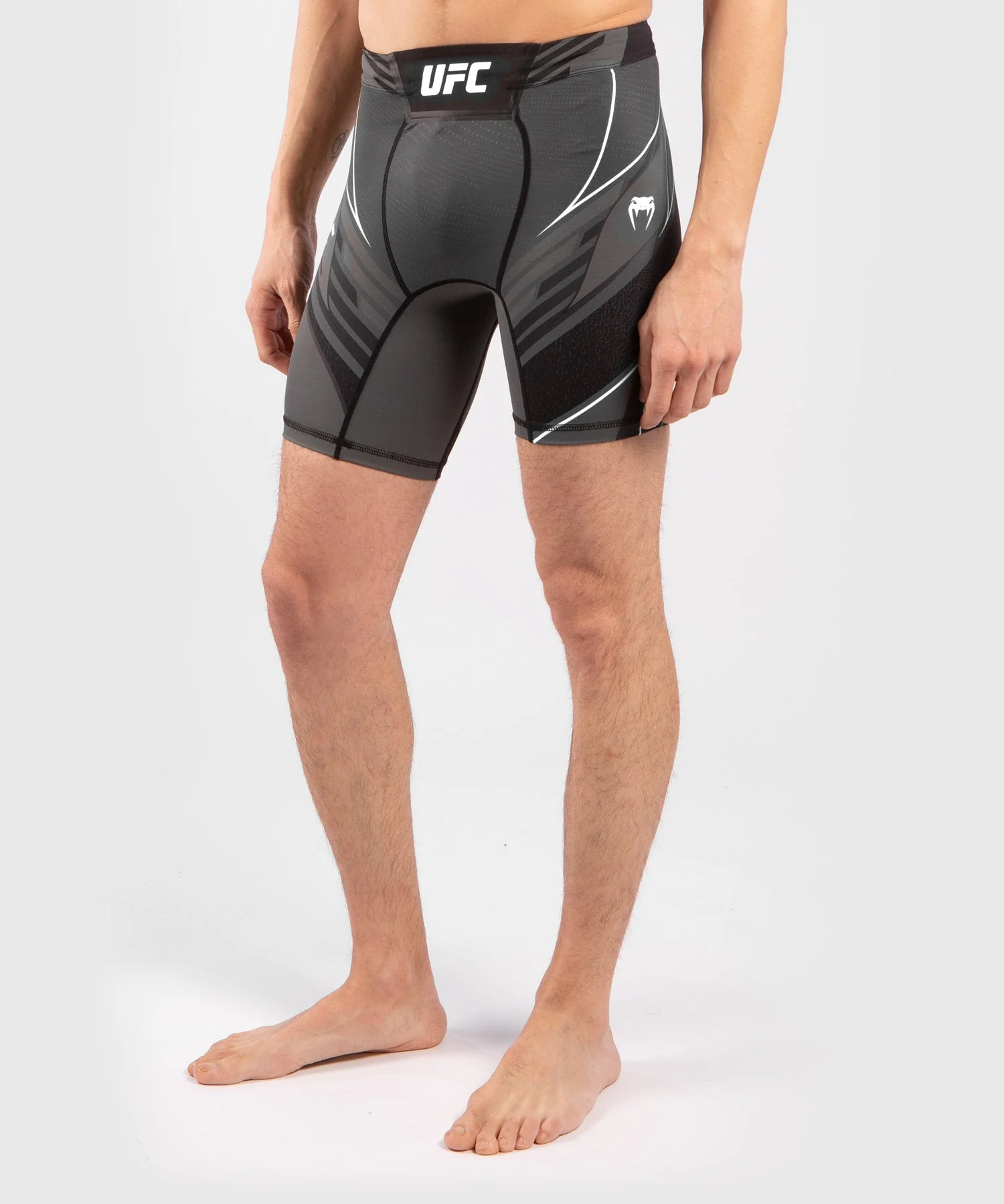 Short de compression pour Hommes UFC Venum Authentic Fight Night - Coupe Courte - Noir - Image 3