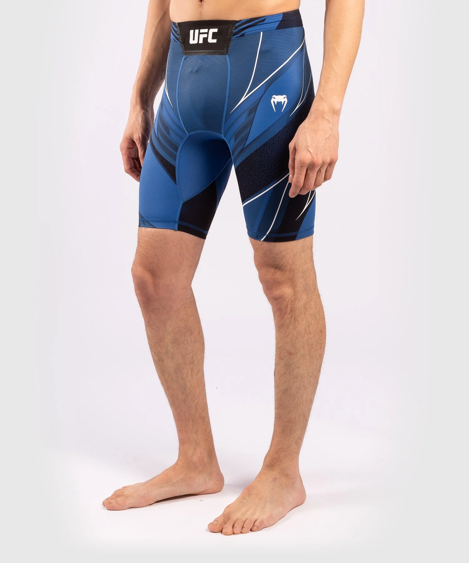 Short de compression pour Hommes UFC Venum Authentic Fight Night - Coupe Longue - Bleu - Image 3