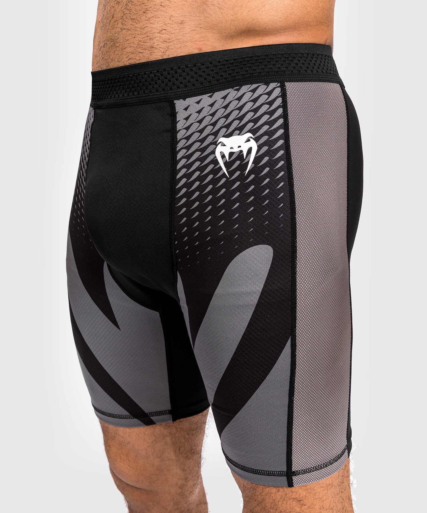 Short de compression pour Hommes Venum Attack - Noir - Image 4