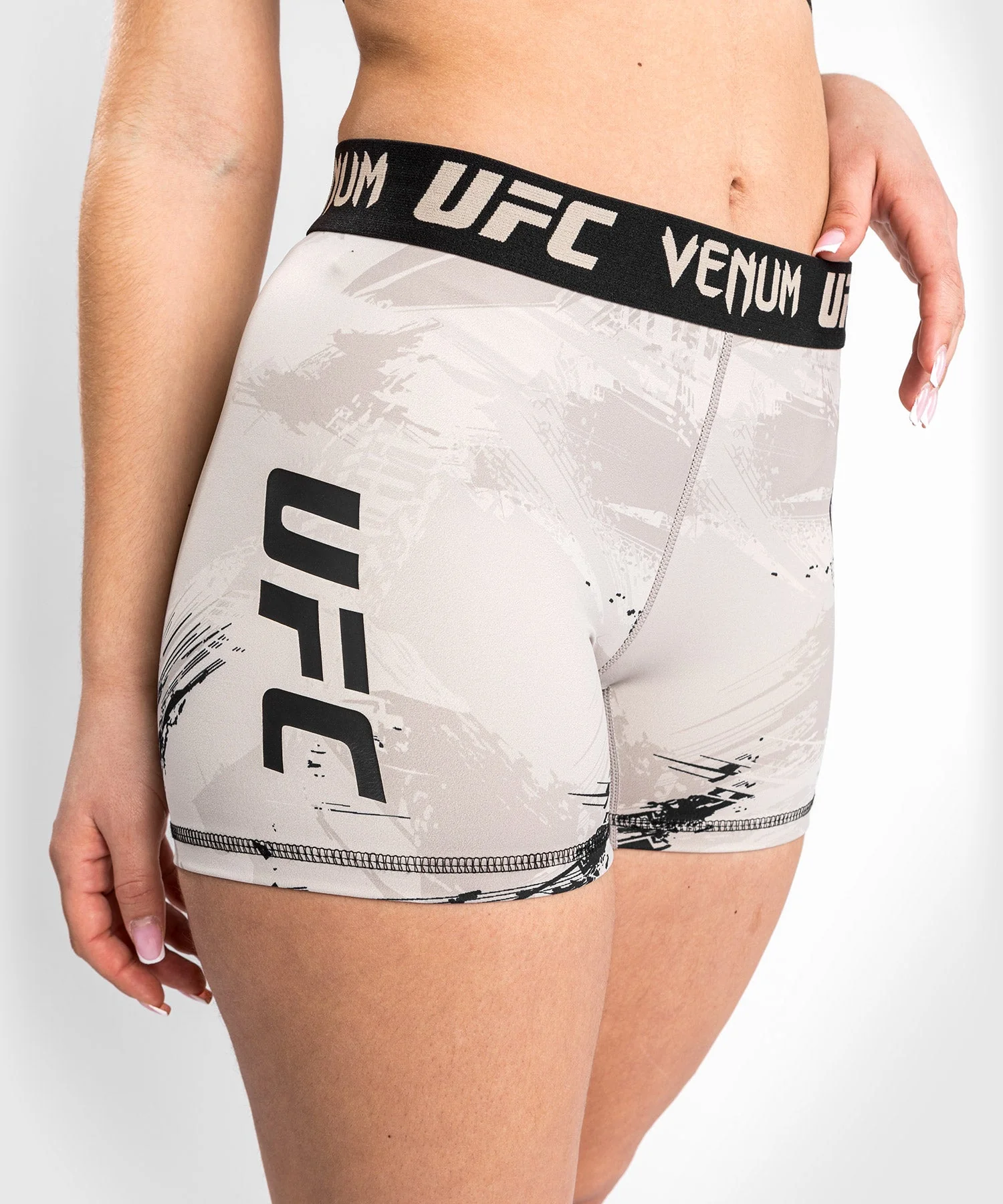 Short de compression UFC Venum Authentic Fight Week 2.0 - pour Femmes - Sable/Noir - Image 6