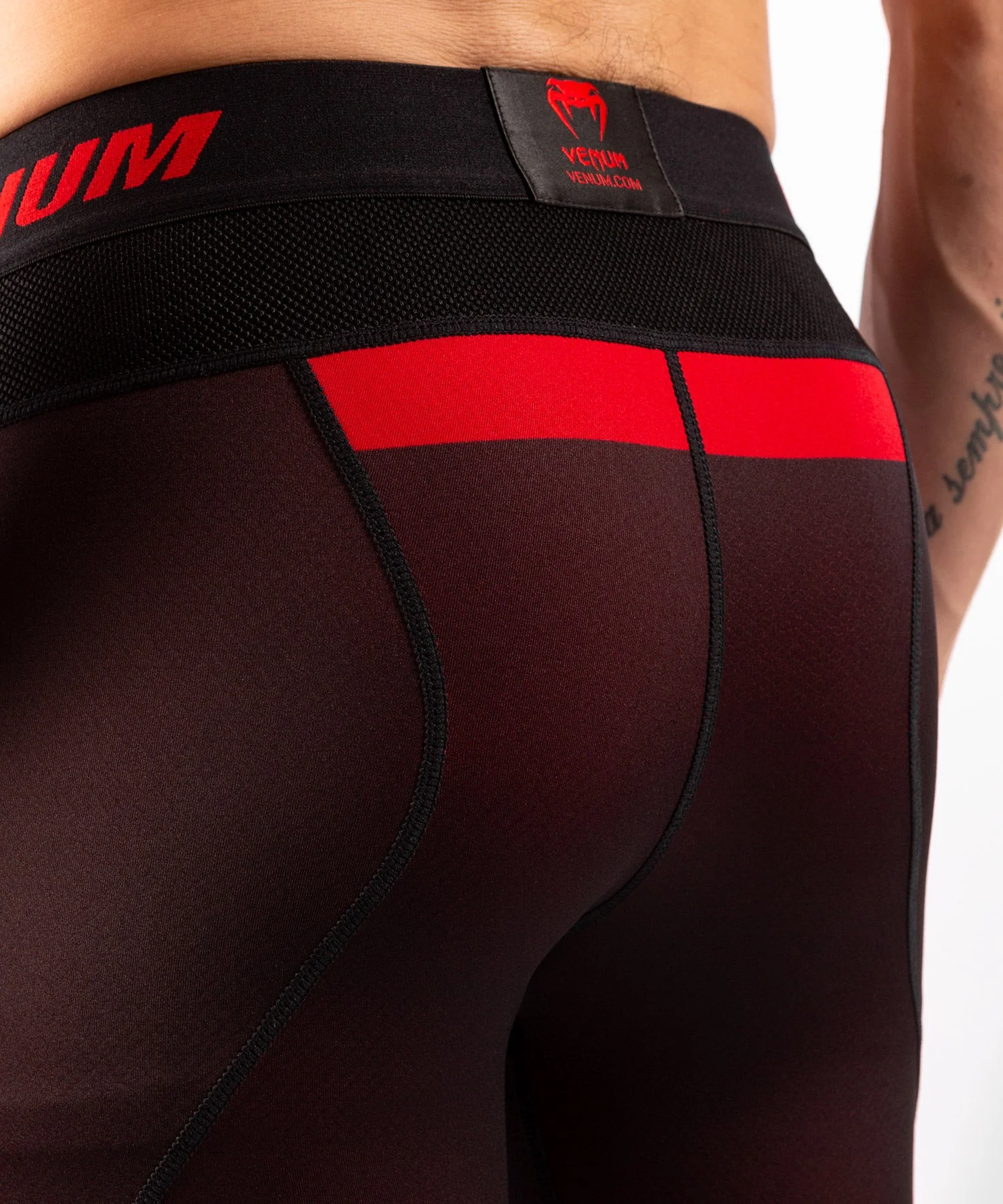 Short de compression Venum NoGi 3.0 - Noir/Rouge - Image 8