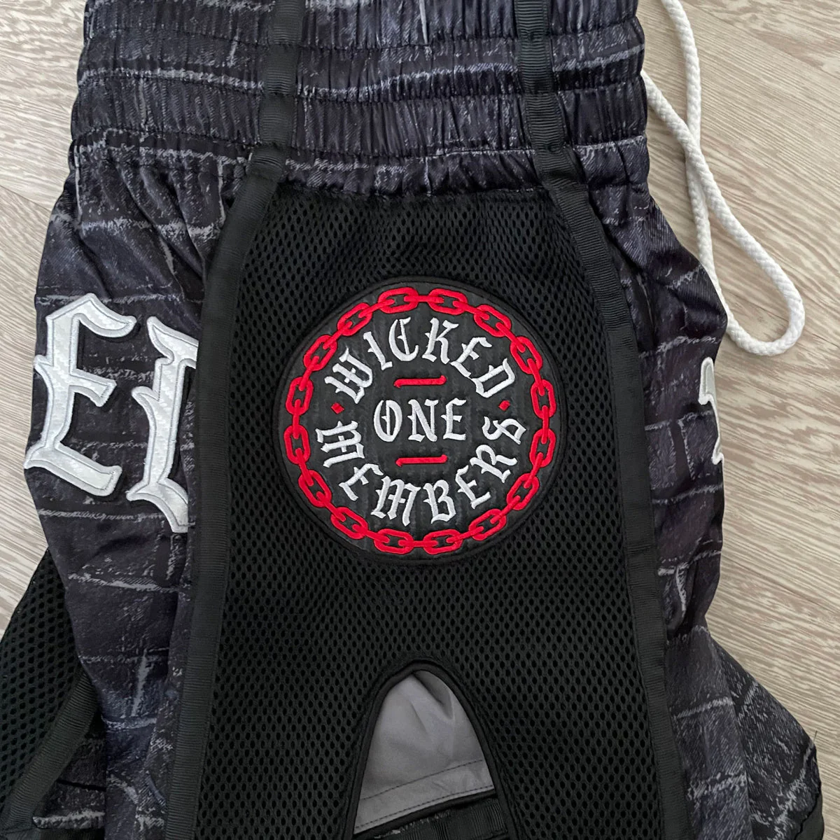 Short de Muay Thai Wicked One Brotherhood - Noir - Image 2