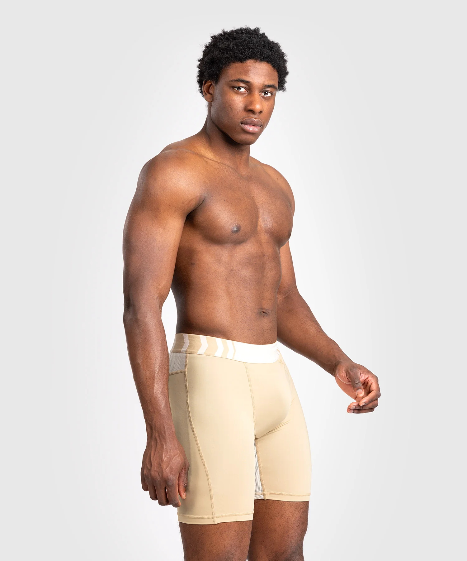 Short de compression pour Hommes Venum Tempest - Beige/Sable - Image 4