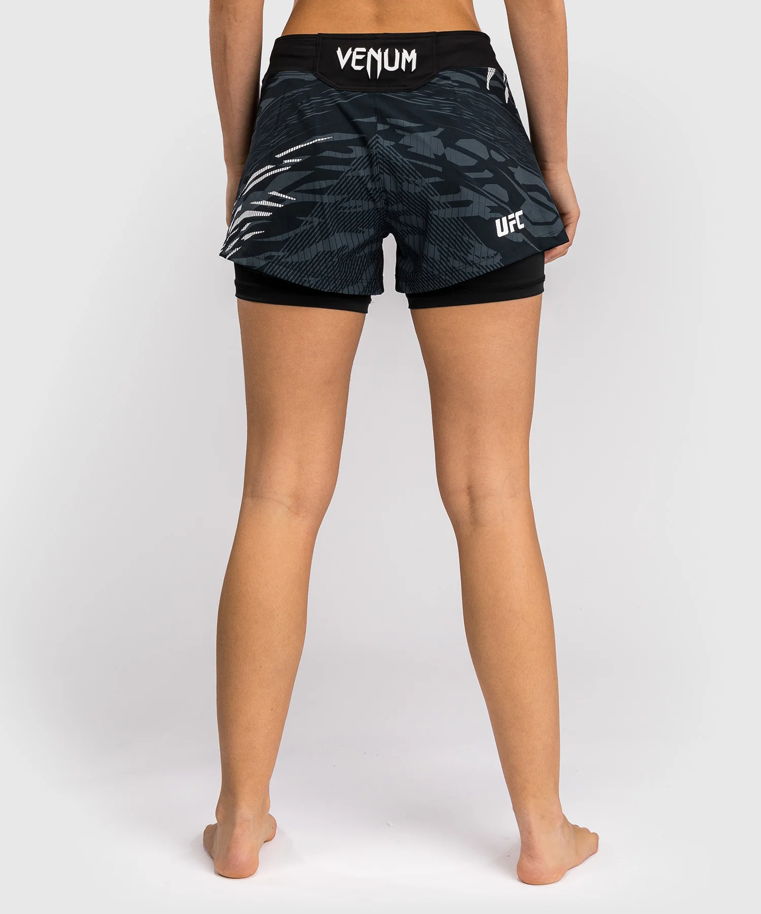 Shorts de Combat pour Femmes UFC Fusion by Venum Authentic Fight Night - Noir - Image 3