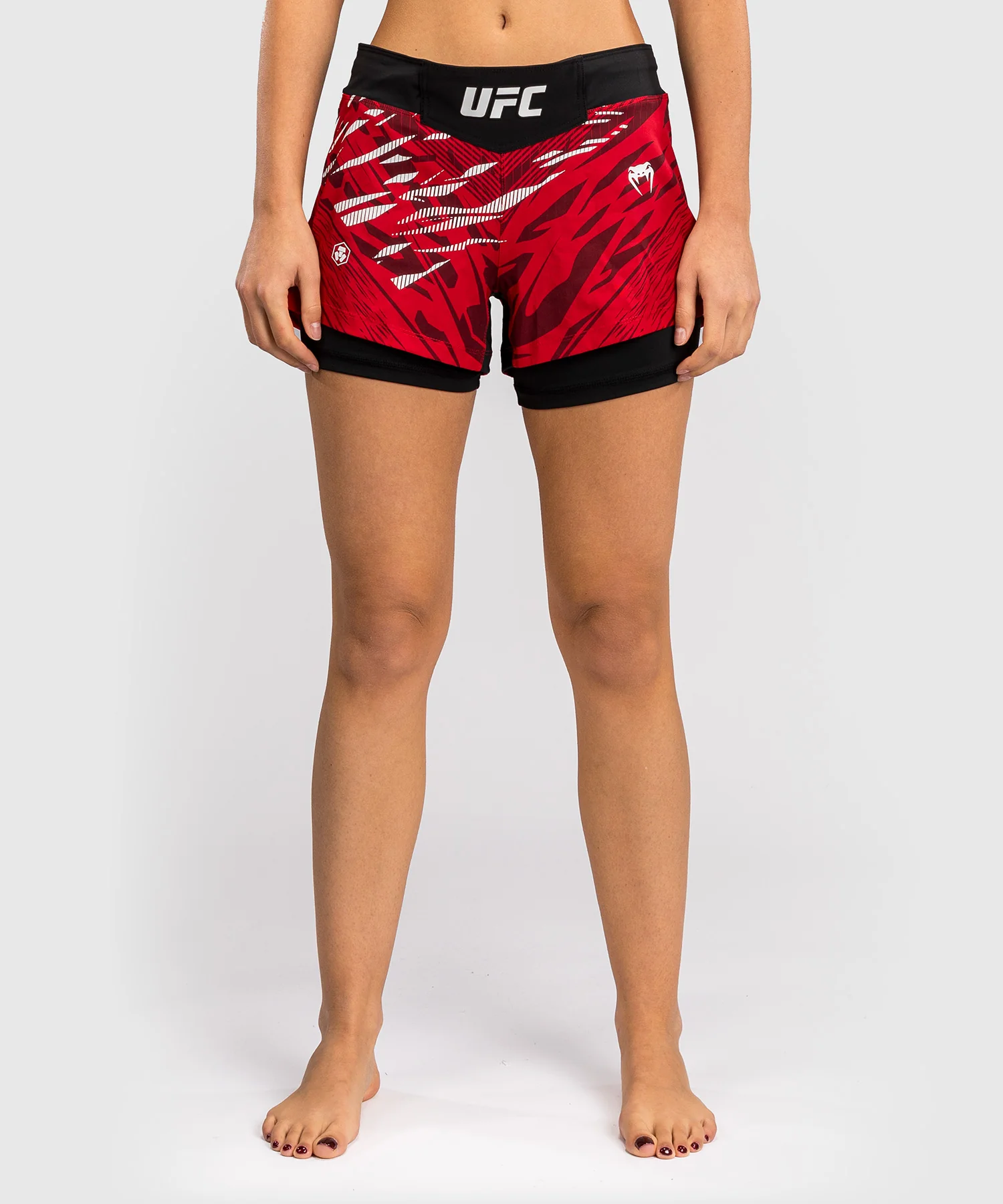 Shorts de Combat pour Femmes UFC Fusion by Venum Authentic Fight Night - Rouge