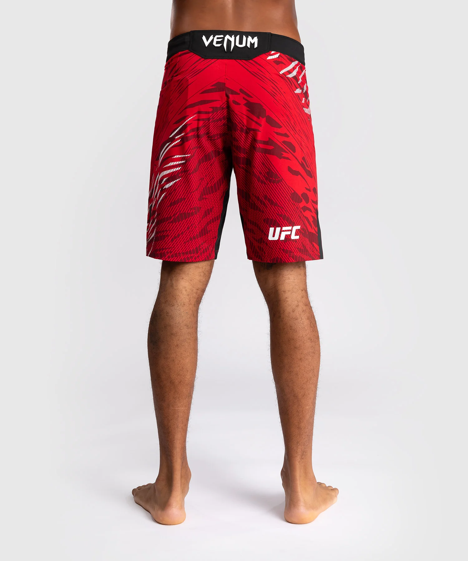 Shorts de Combat pour Hommes UFC Fusion by Venum Authentic Fight Night - Coupe Longue - Rouge - Image 3
