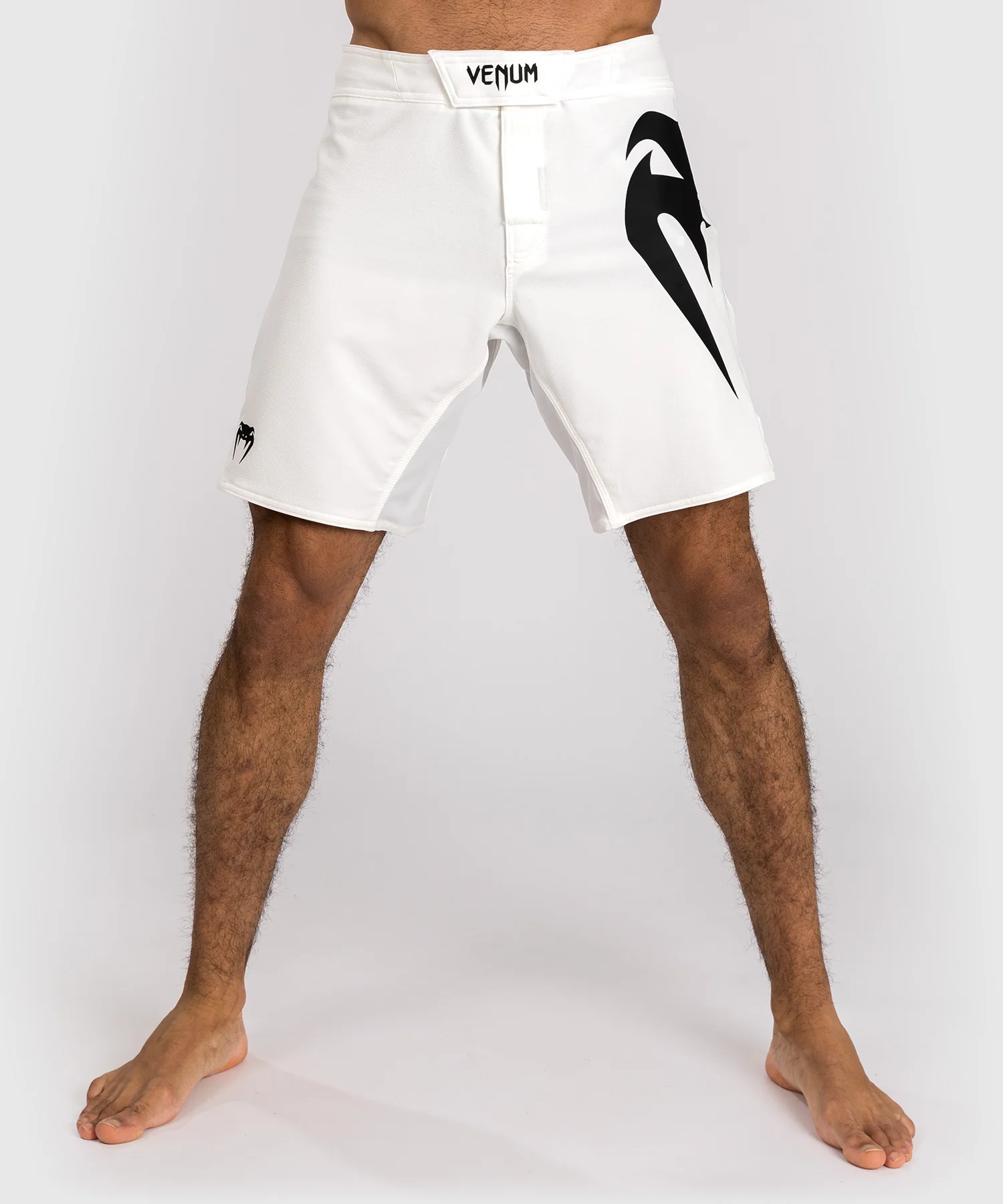 Shorts de combat Venum Light 5.0 - Blanc/Noir - Image 2