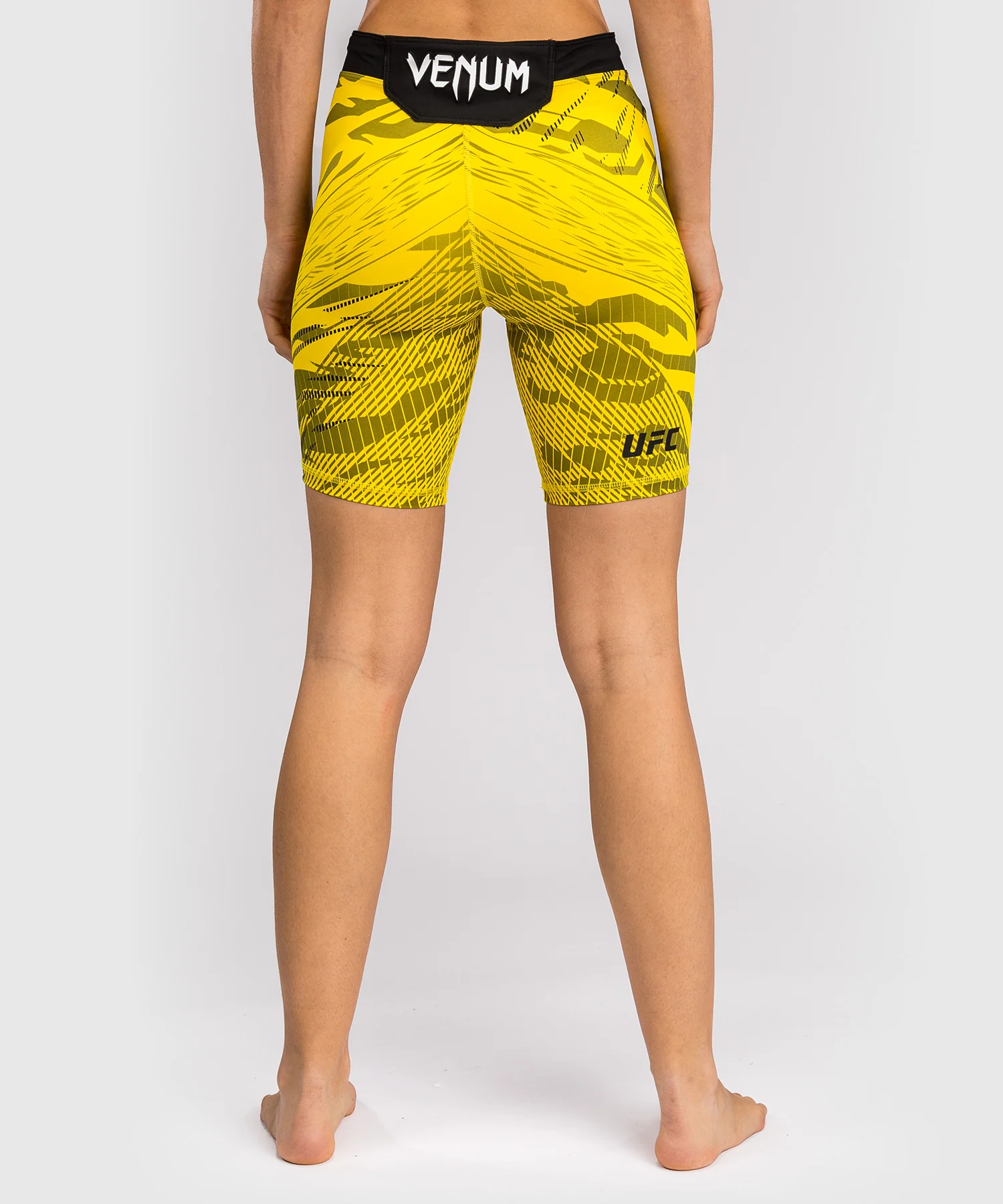 Short de compression pour Femmes UFC Fusion by Venum Authentic Fight Night - Coupe Longue - Jaune - Image 3