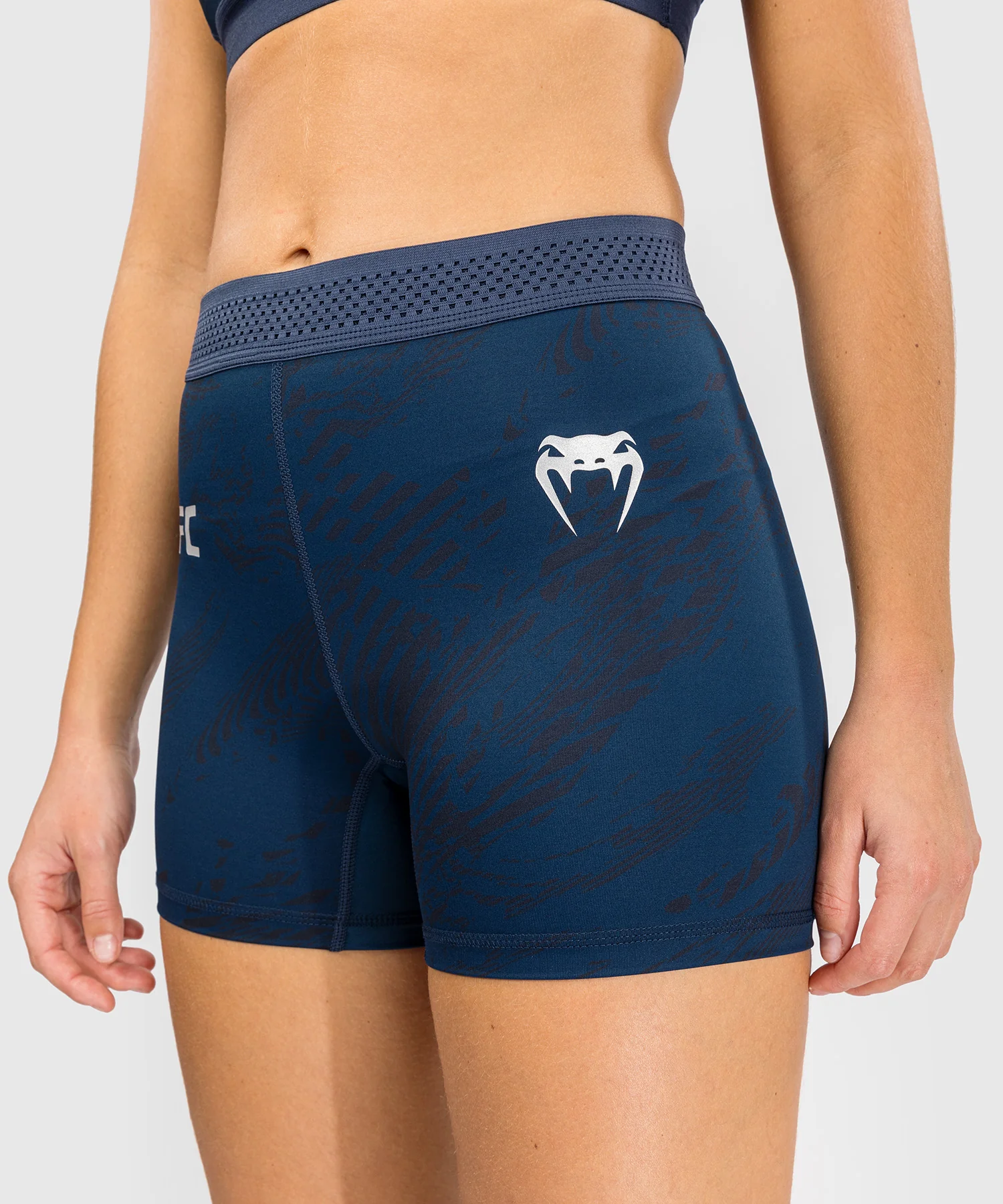 Short de compression pour Femmes UFC Fusion by Venum Fight Week - Bleu Océanique - Image 4