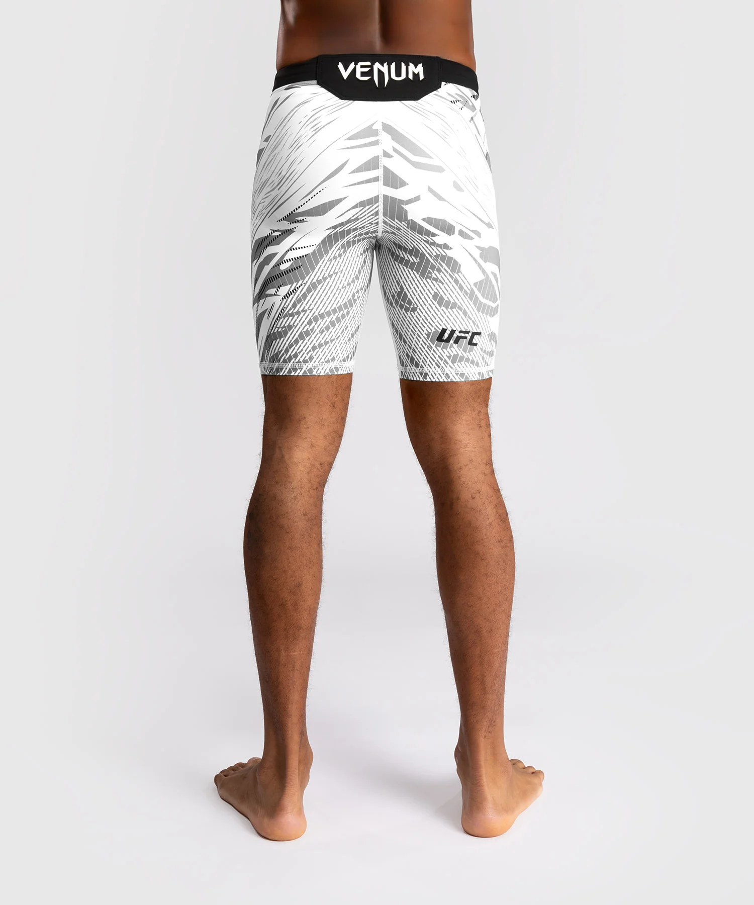 Short de compression pour Hommes UFC Fusion by Venum Authentic Fight Night - Blanc - Image 3