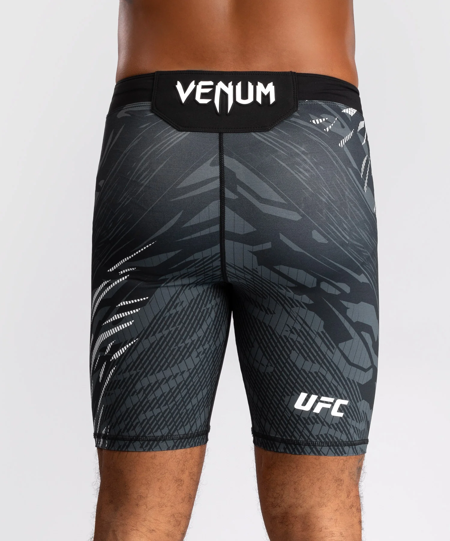 Short de compression pour Hommes UFC Fusion by Venum Authentic Fight Night - Noir - Image 5