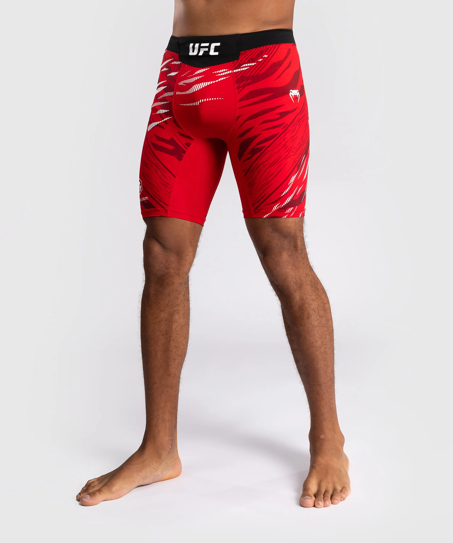 Short de compression pour Hommes UFC Fusion by Venum Authentic Fight Night - Rouge - Image 2