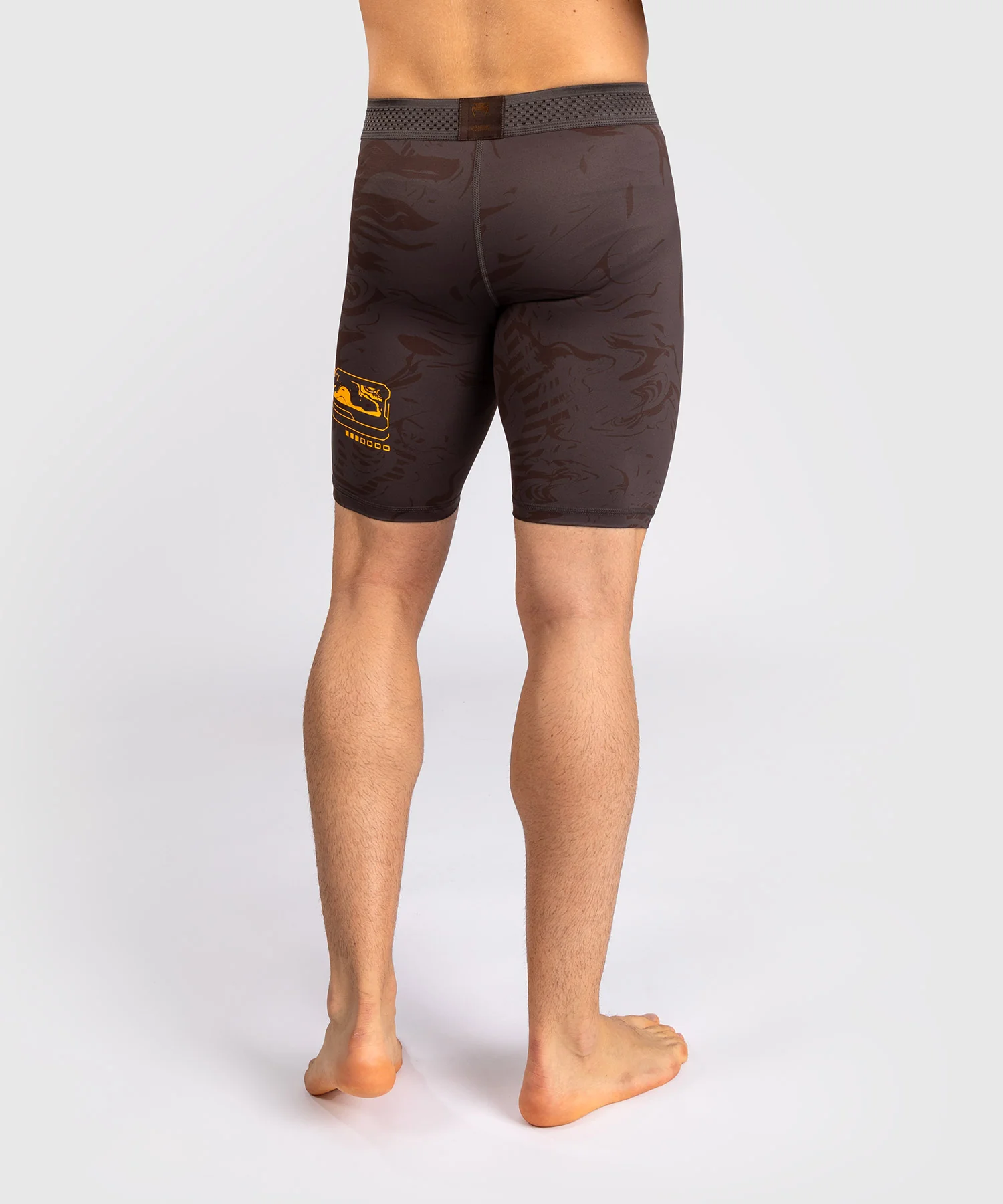 Short de compression pour Hommes UFC Fusion by Venum Fight Week - Marron Terrestre - Image 2
