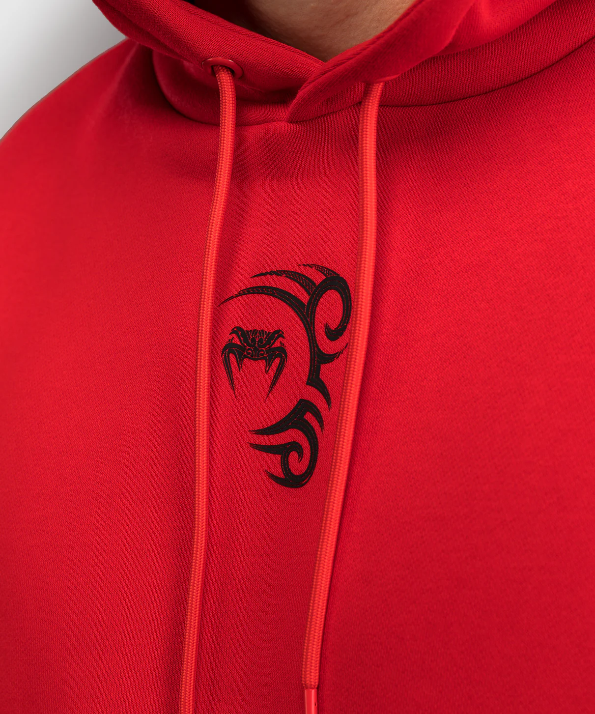 Sweat à capuche Venum x Mike Tyson Tiger - Rouge Intense/Noir Profond - Image 5
