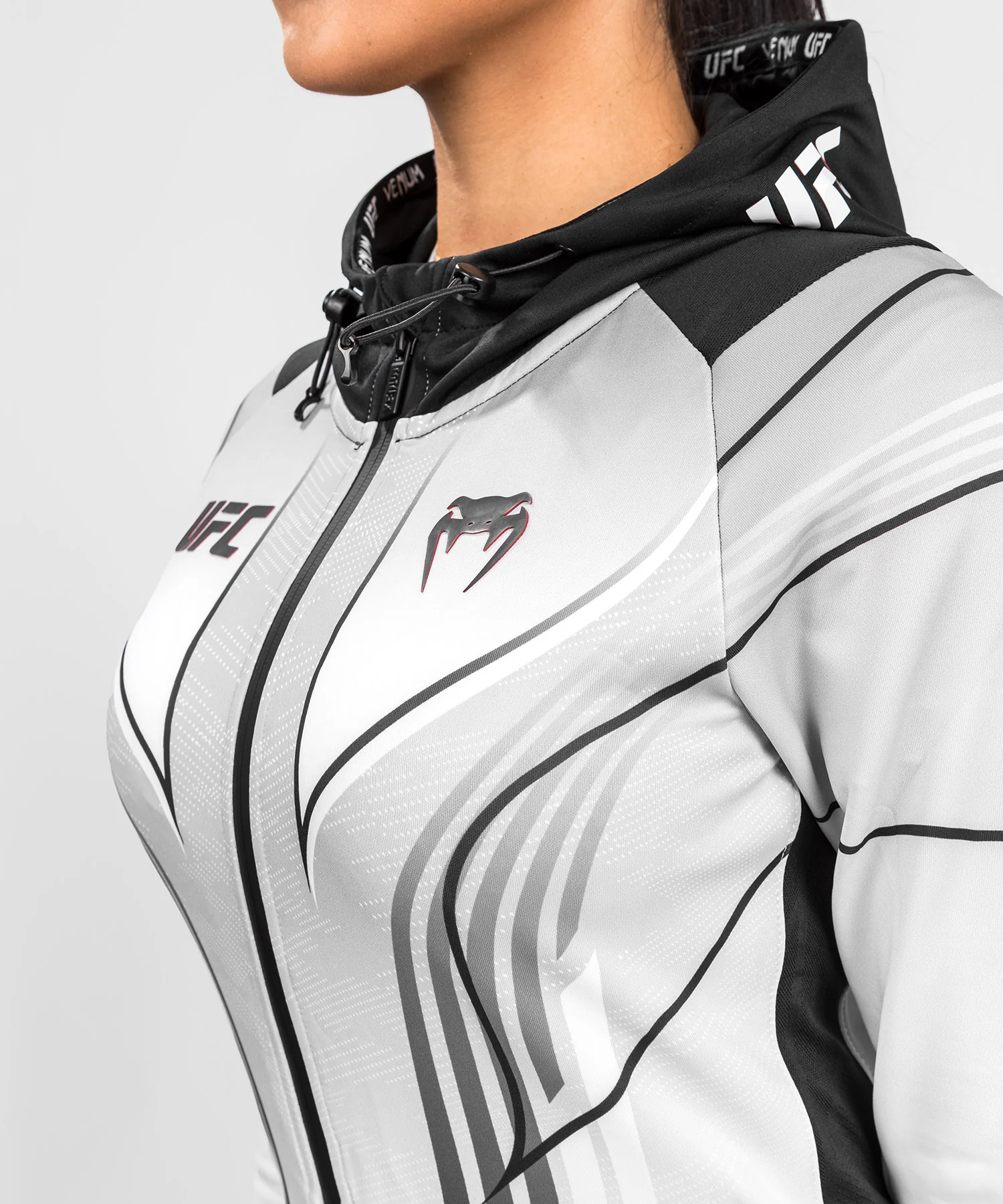 Sweatshirt à Capuche Femme UFC Venum Authentic Fight Night 2.0 - Blanc - Image 5