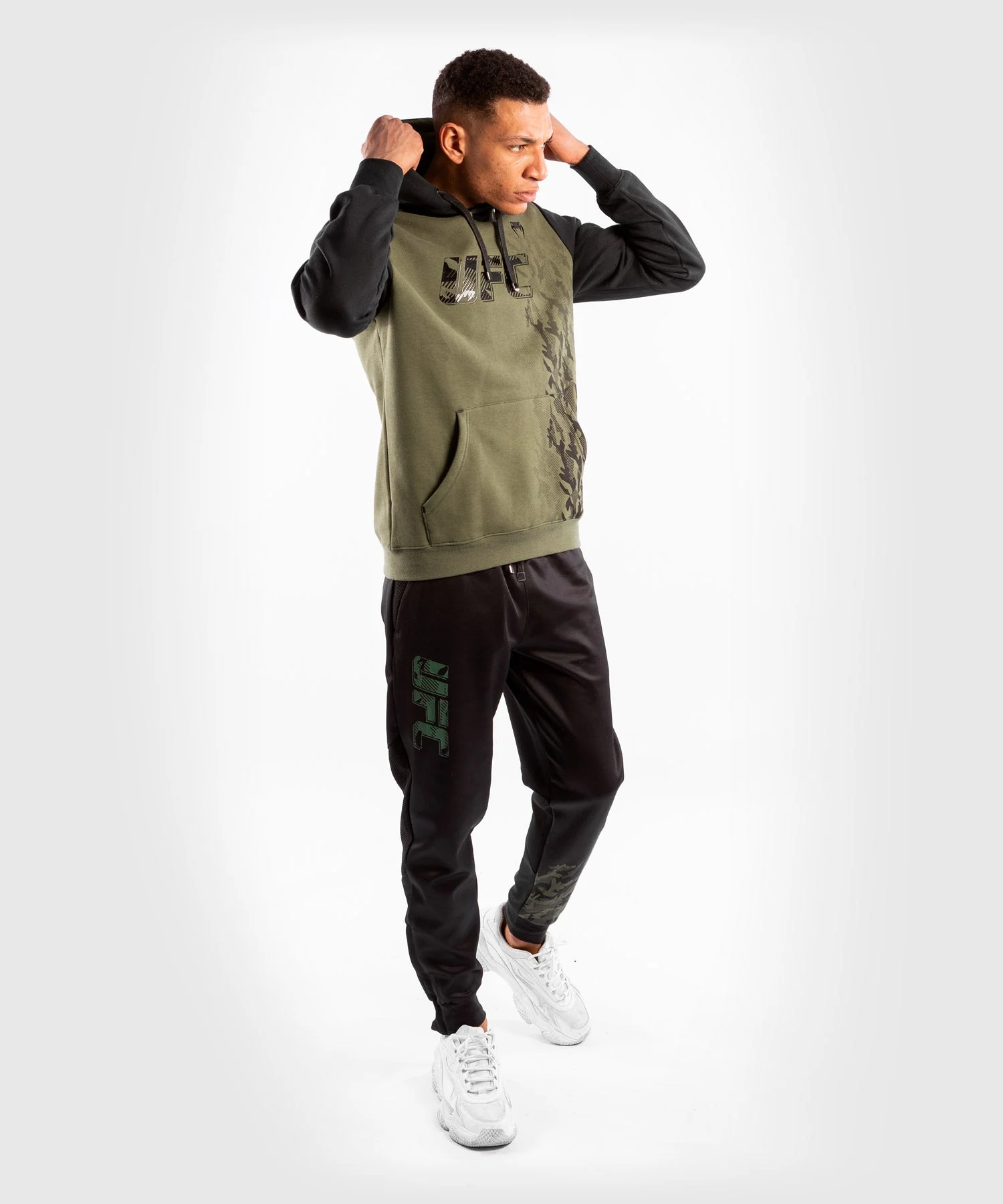 Sweatshirt à Capuche Homme UFC Venum Authentic Fight Week - Kaki - Image 7