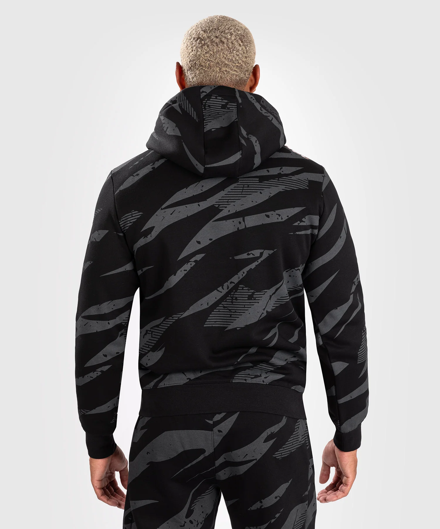 Sweatshirt À Capuche pour Hommes UFC Adrenaline by Venum Fight Week - Urban Camo - Image 8