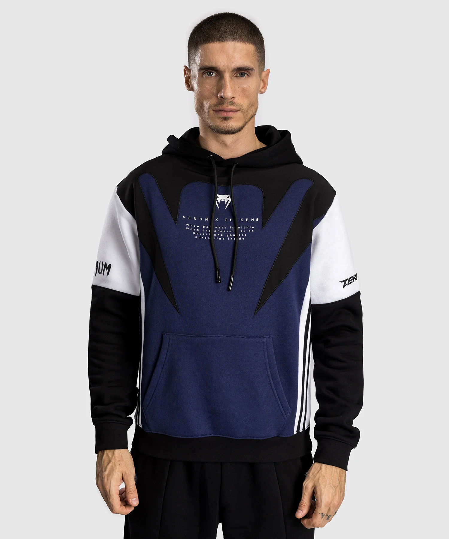 Sweatshirt à capuche Venum x TEKKEN 8 - Jin Kazama - Bleu/Noir/Blanc