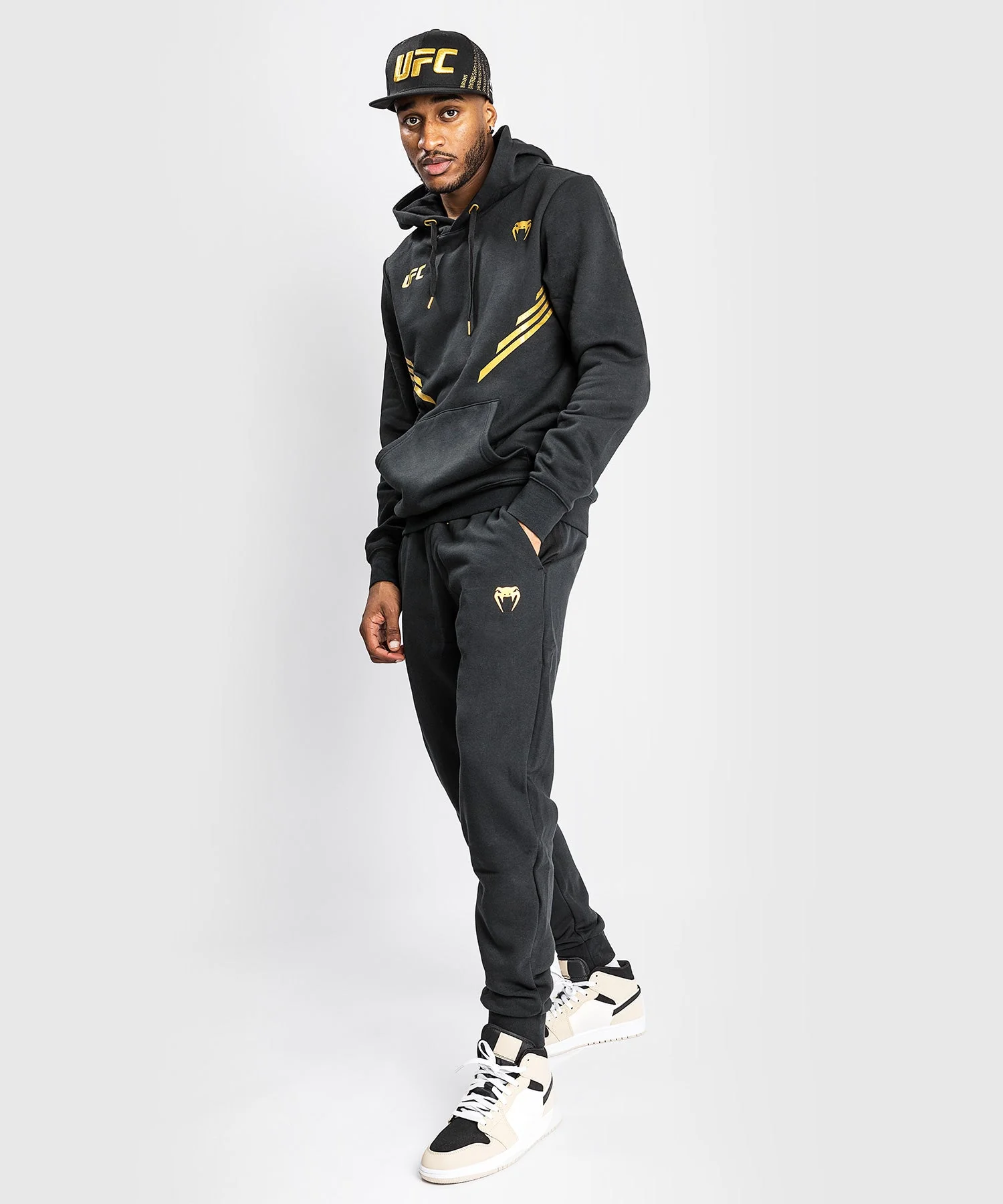 Sweatshirt Homme UFC Venum Replica - Champion - Image 4
