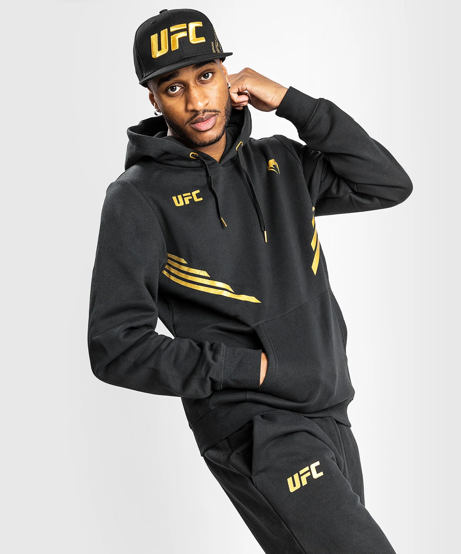 Sweatshirt Homme UFC Venum Replica - Champion - Image 5