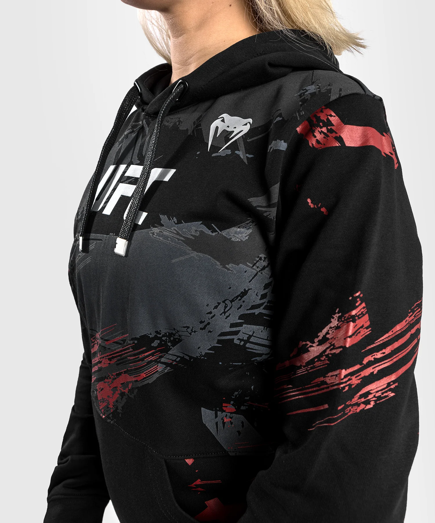 Sweatshirt à capuche pour Femmes UFC Venum Authentic Fight Week 2.0 - Noir/Rouge - Image 4