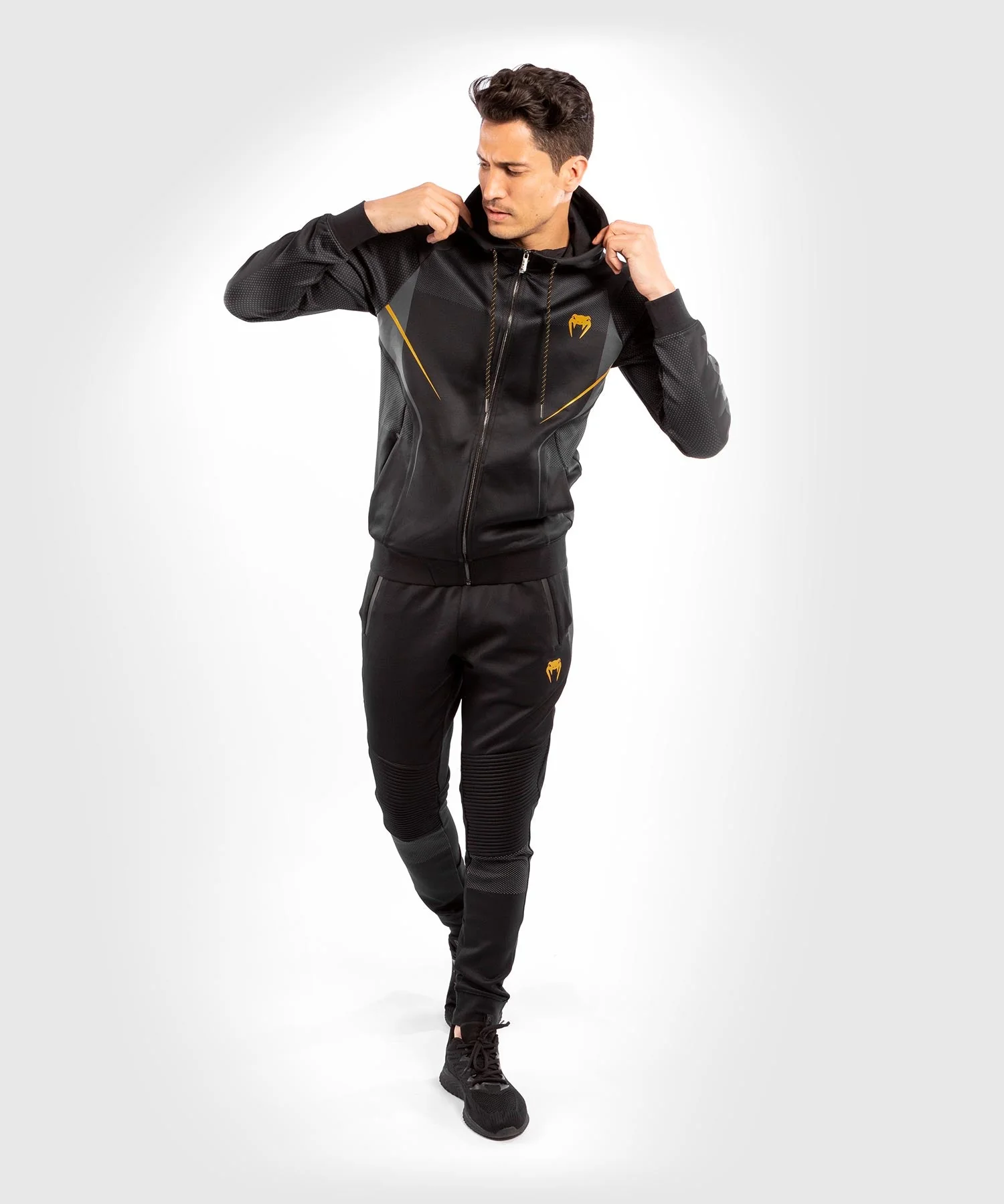 Sweatshirt Venum Athletics – Noir/Or - Image 10