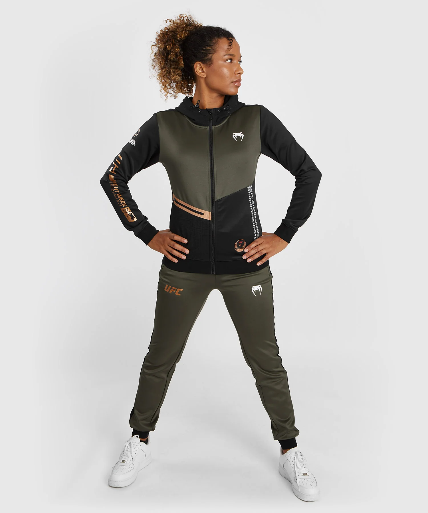 Sweatshirt zippé à capuche pour Femmes UFC Adrenaline by Venum Fight Week - Kaki/Bronze - Image 7