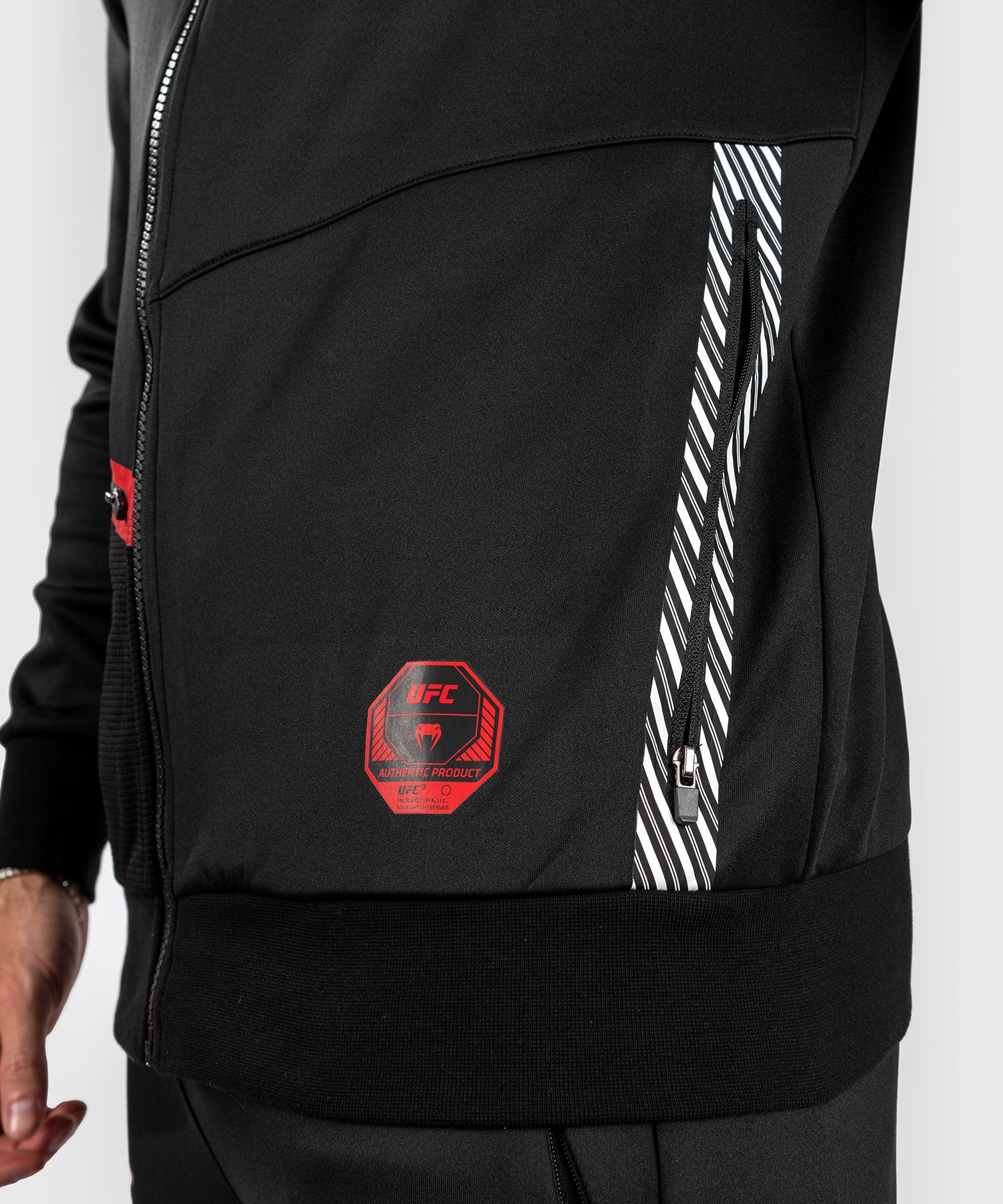 Sweatshirt zippé à capuche pour Hommes UFC Adrenaline by Venum Fight Week - Noir - Image 8