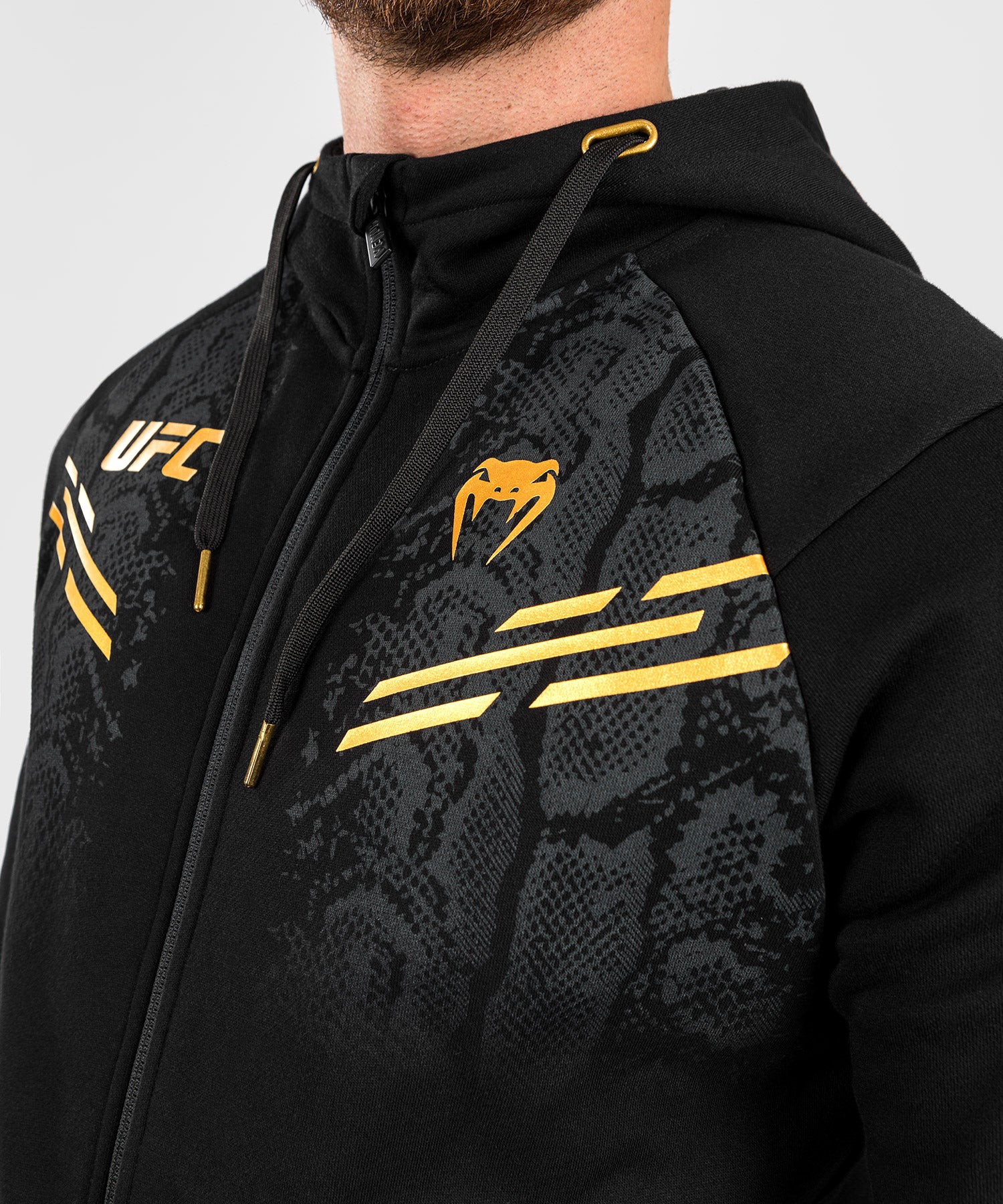 Sweat à Capuche Zippé Homme UFC Adrenaline by Venum Replica – Champion - Image 2