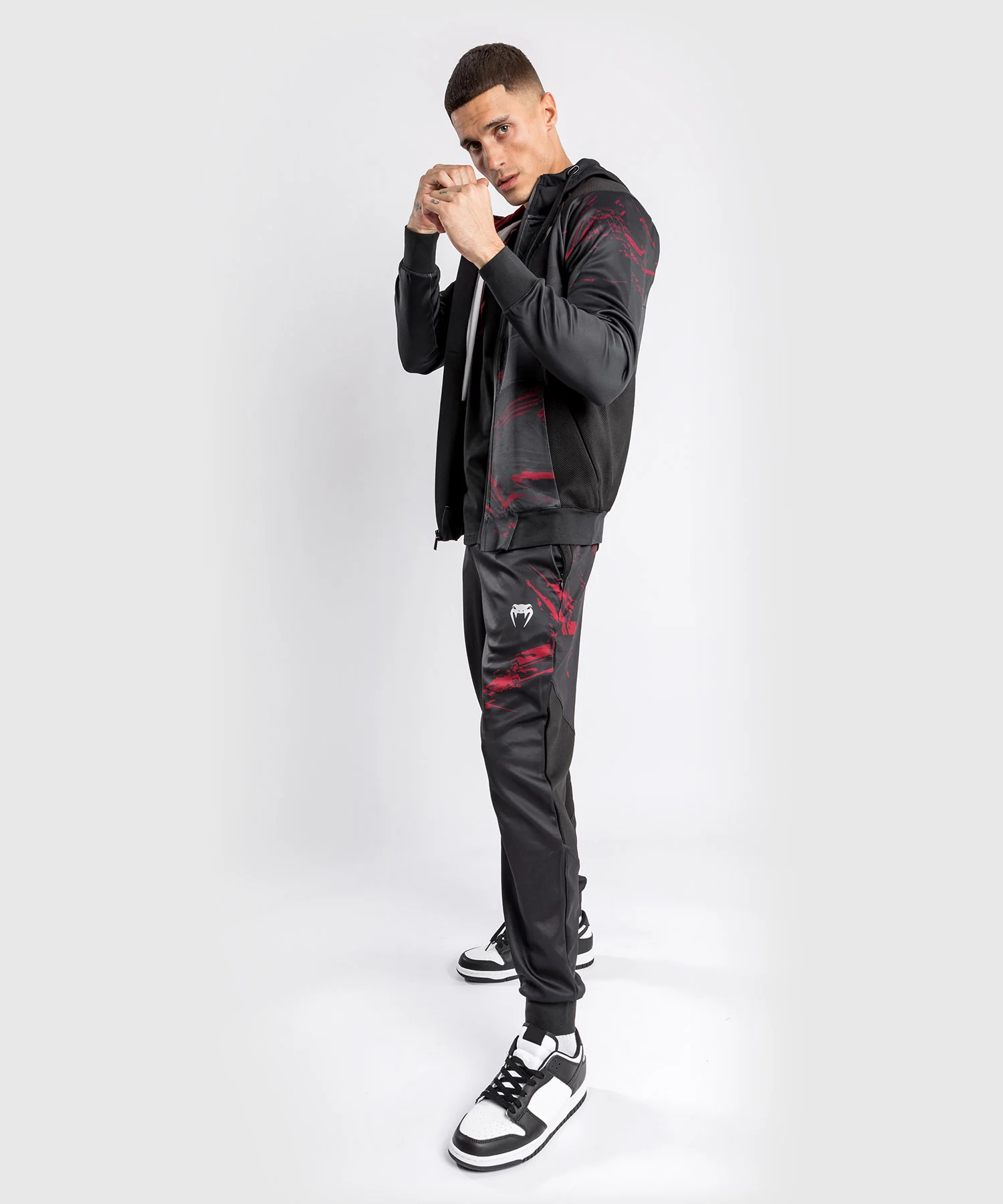 Veste à capuche pour Hommes UFC Venum Authentic Fight Week 2.0 - Noir/Rouge - Image 8