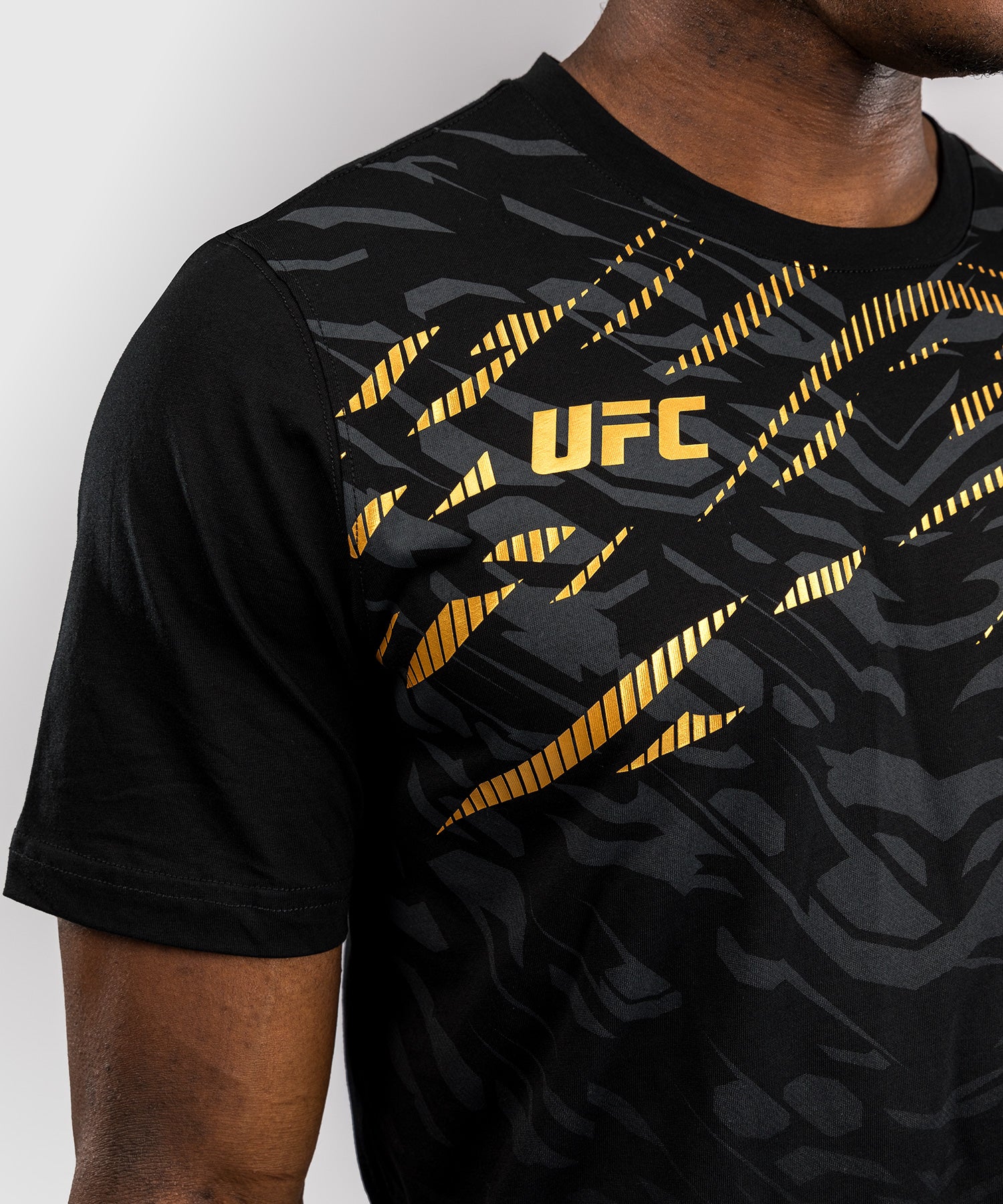 T-shirt à Manches Courtes pour Hommes UFC Fusion by Venum Replica - Champion - Image 6