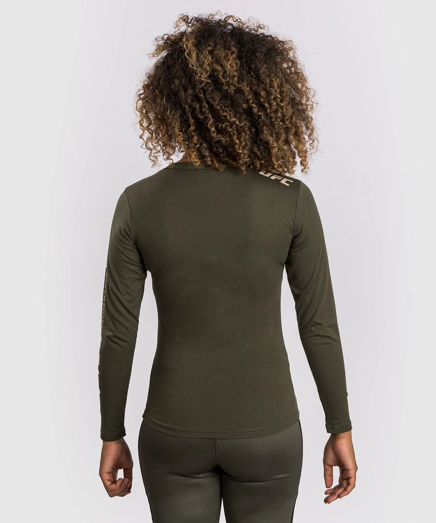 T-shirt à manches longues en coton pour Femmes UFC Adrenaline by Venum Fight Week - Kaki/Bronze - Image 4