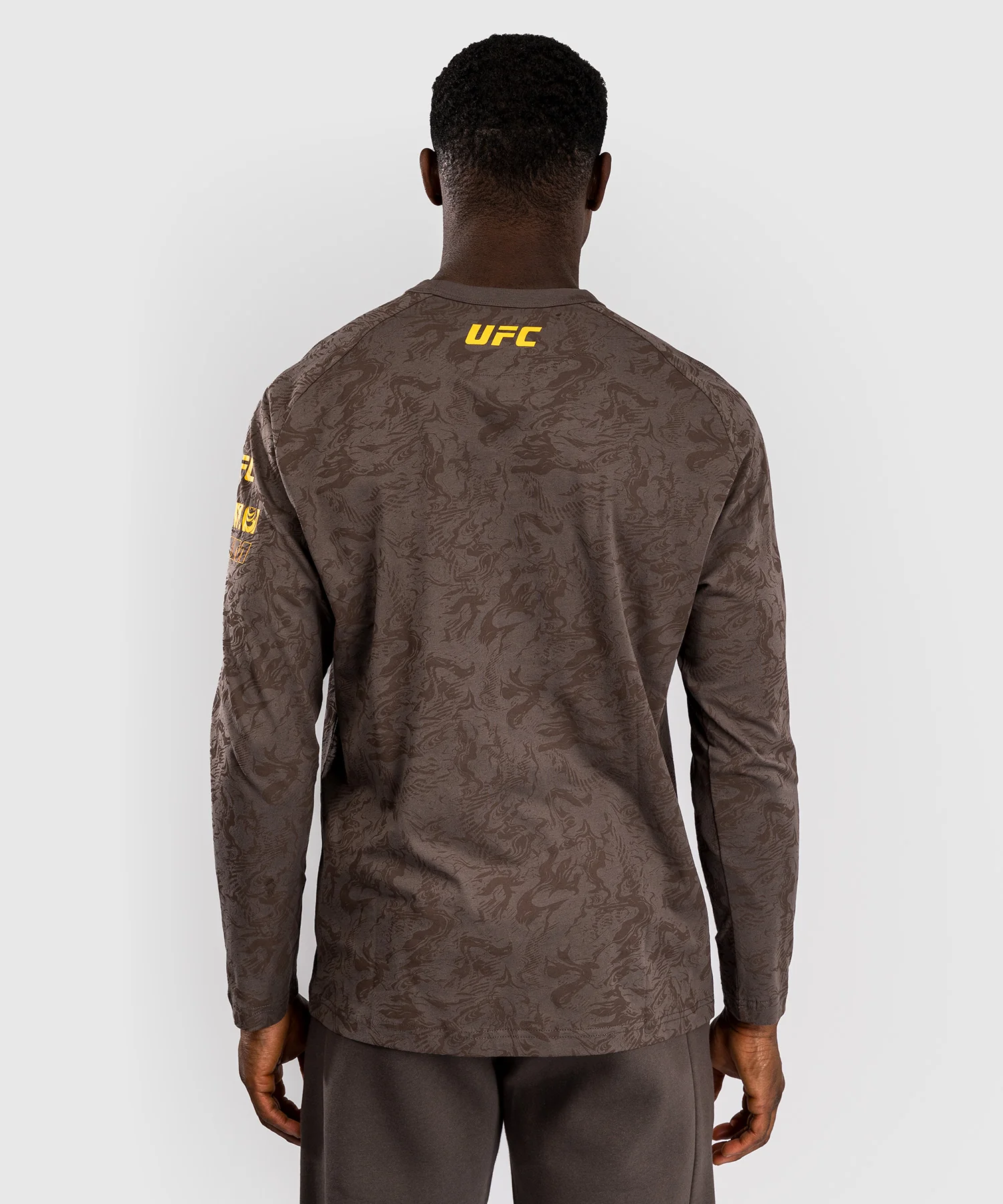 T-shirt à Manches Longues pour Hommes UFC Fusion by Venum Fight Week - Marron Terrestre - Image 2