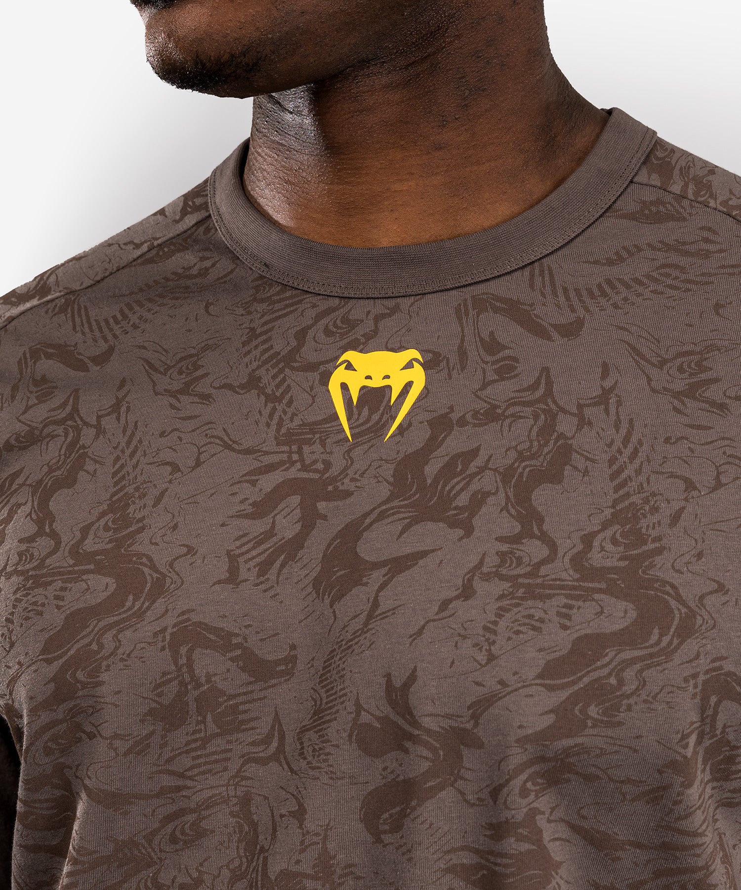 T-shirt à Manches Longues pour Hommes UFC Fusion by Venum Fight Week - Marron Terrestre - Image 6