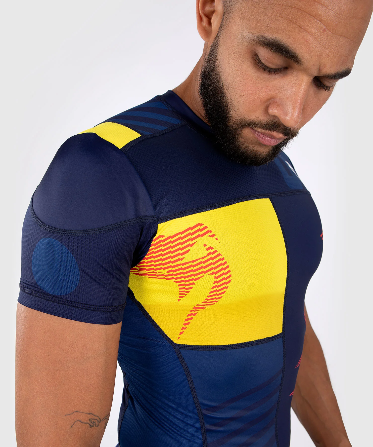 T-shirt de Compression à Manches Courtes Venum Sport 05 - Bleu/Jaune - Image 4