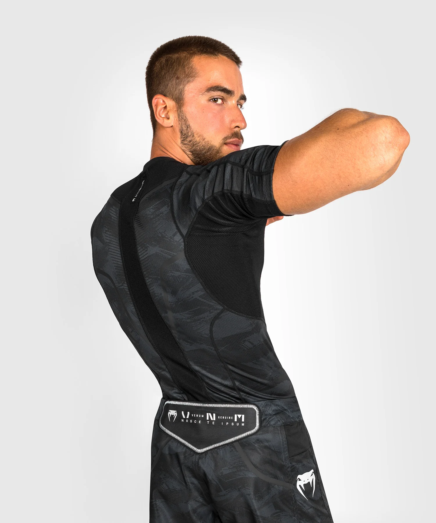 T-Shirt de Compression Venum Electron 3.0 - Manches Courtes - Noir - Image 4
