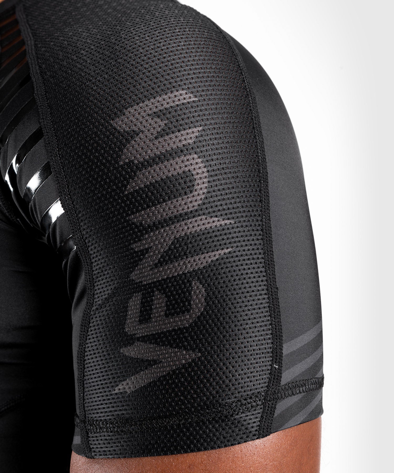 T-shirt de compression Venum Skull - Manches courtes - Noir/Noir - Image 3