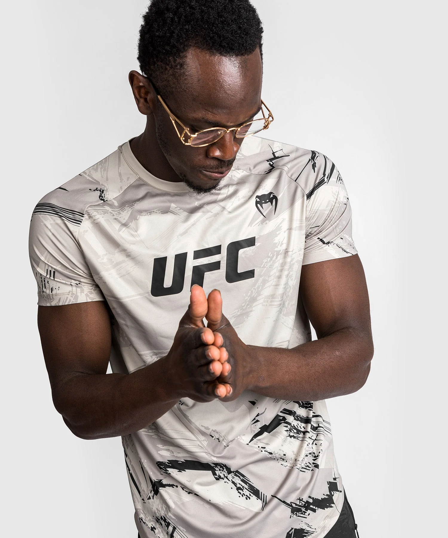 T-shirt Dry Tech-  Manches Courtes Homme UFC Venum Authentic Fight Week 2.0 - Sable - Image 4